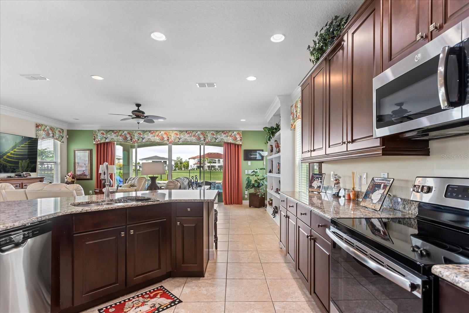Image 6 of 56 For 1084 Castle Pines Court