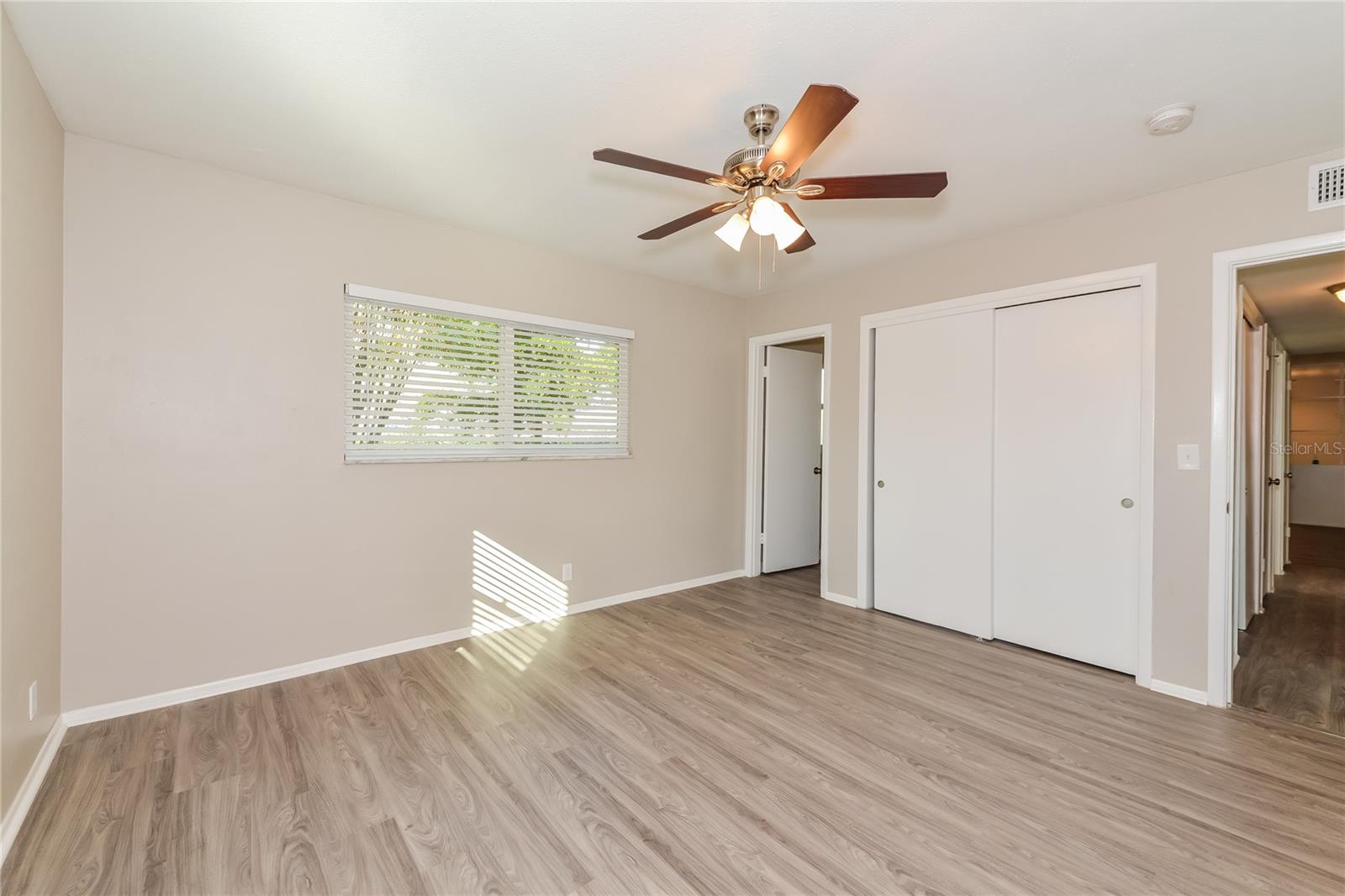 Image 10 of 16 For 3908 Cape Vista Drive