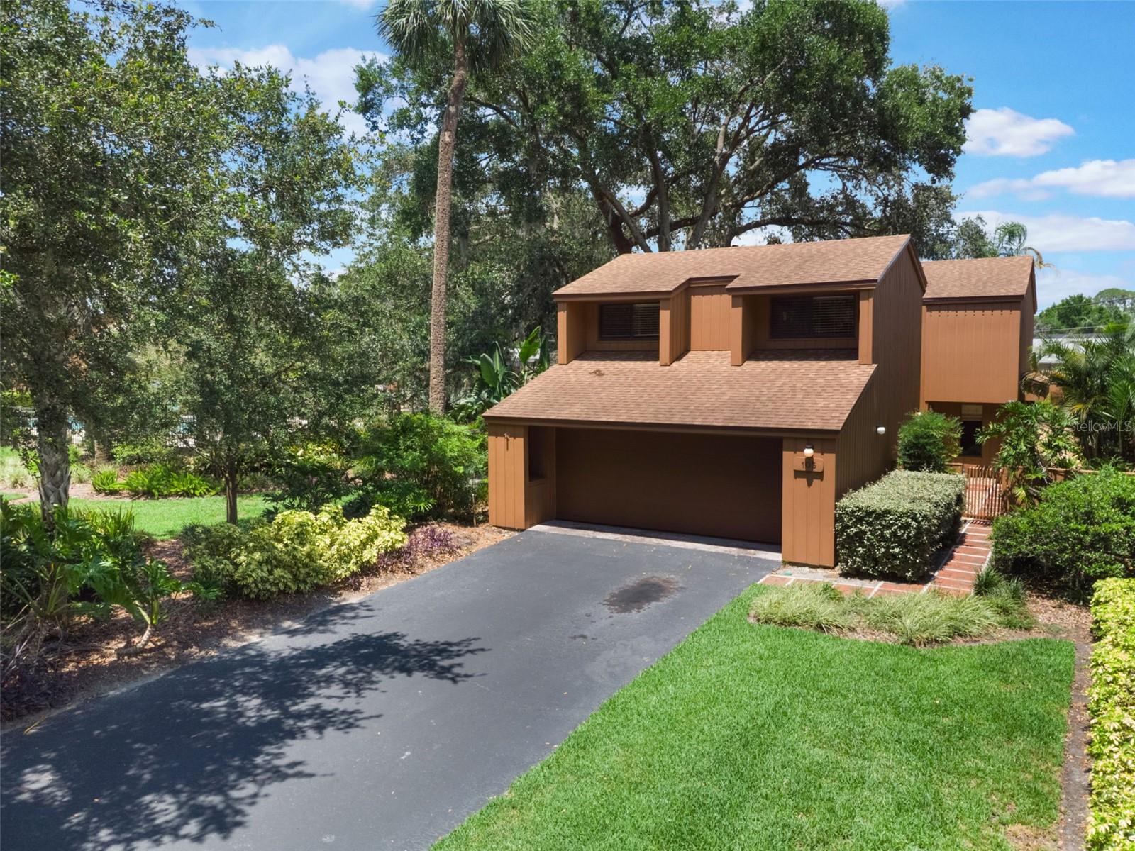 Details for 105 Oaks Court, SANFORD, FL 32771