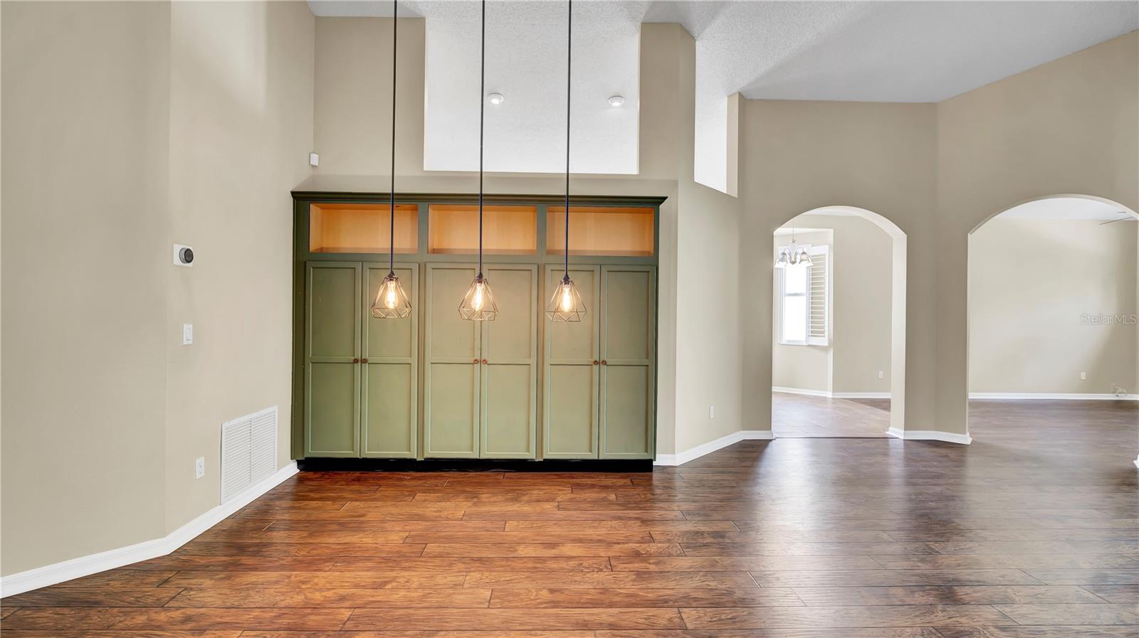 Image 10 of 37 For 4773 Chalfont Drive