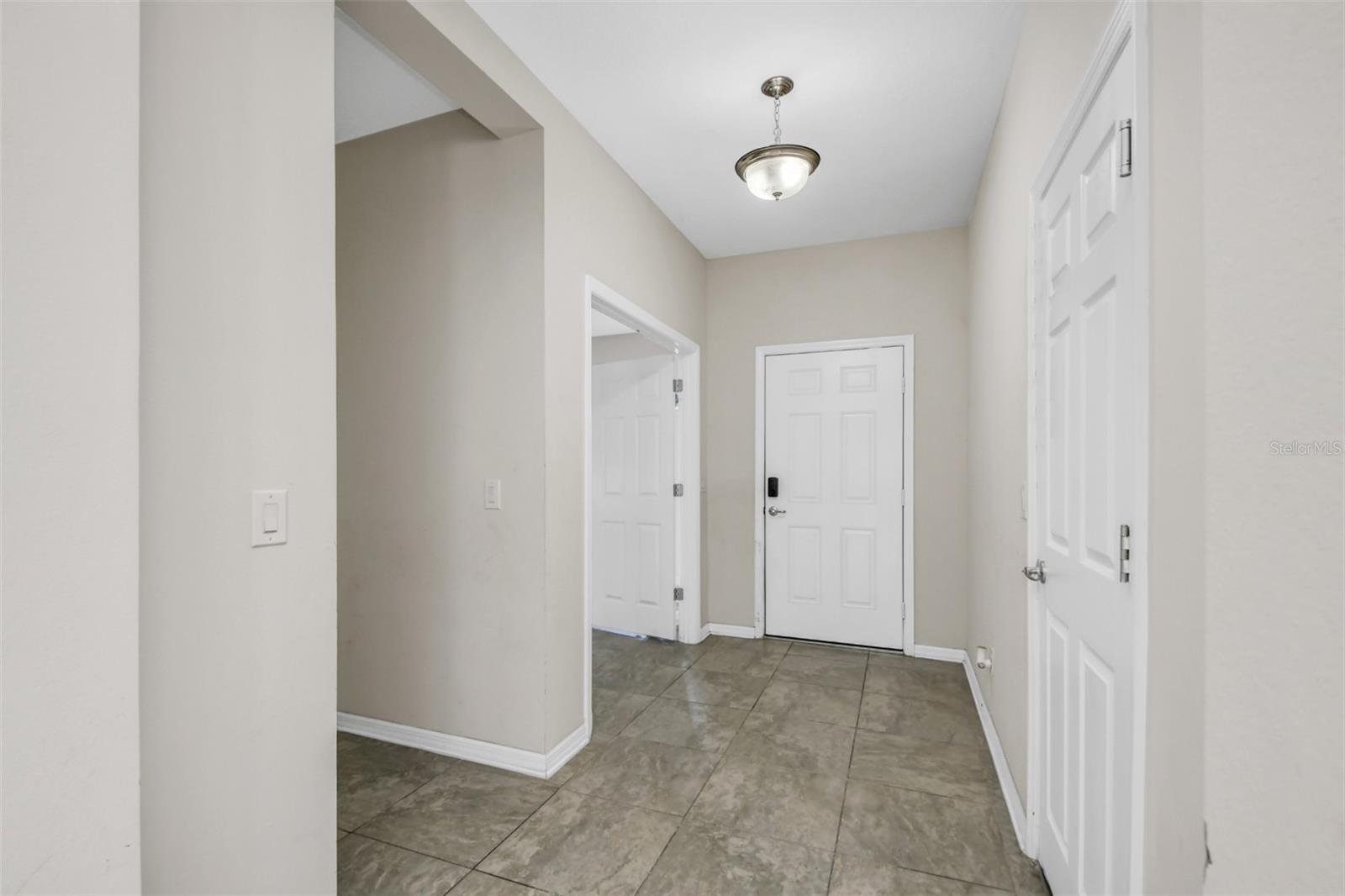 Image 17 of 36 For 1821 Benevento Street