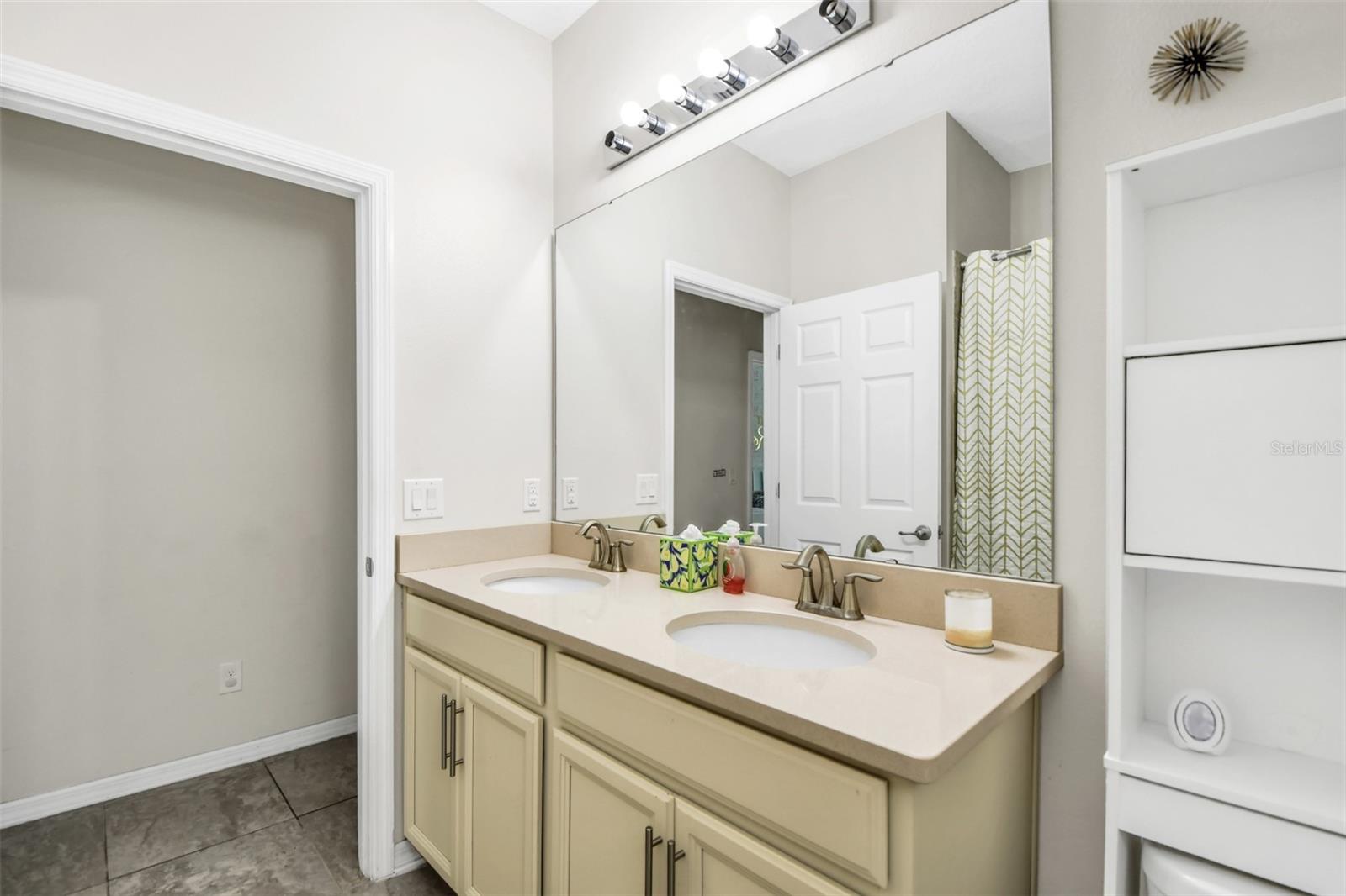 Image 22 of 36 For 1821 Benevento Street