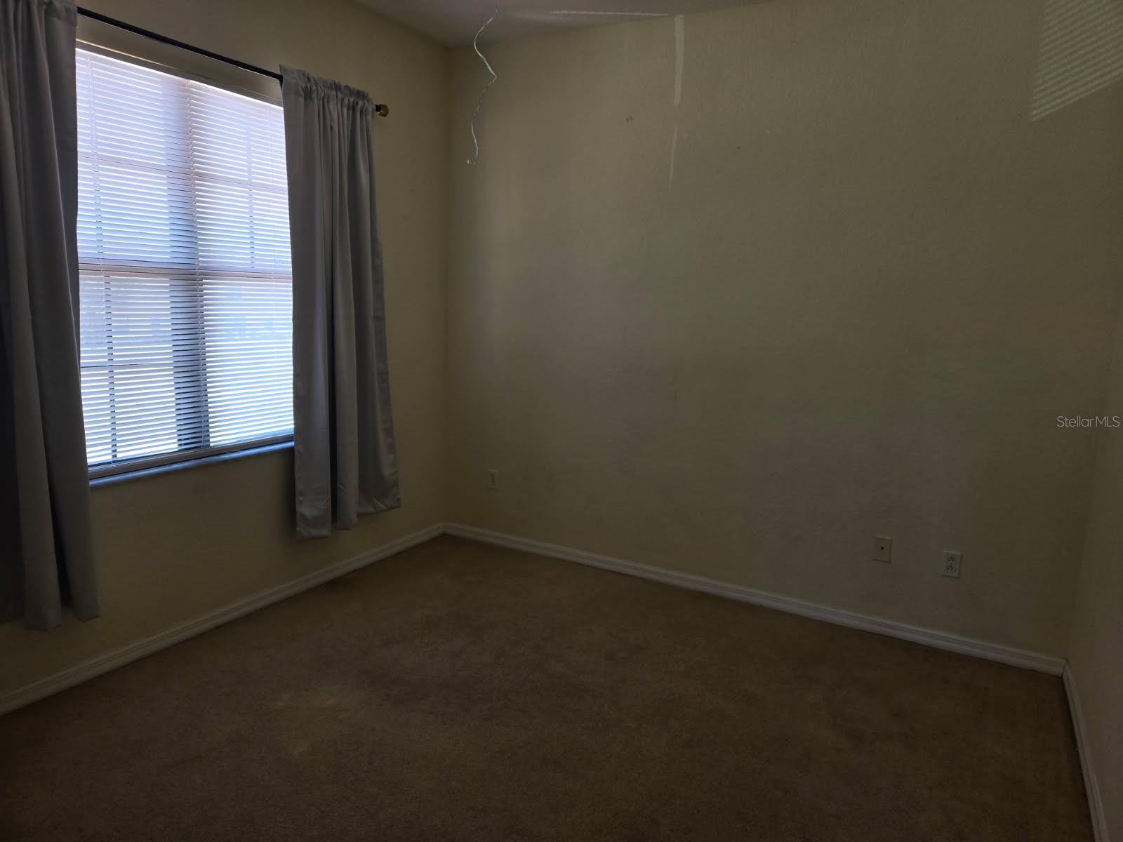 Image 10 of 22 For 1250 Clove Drive