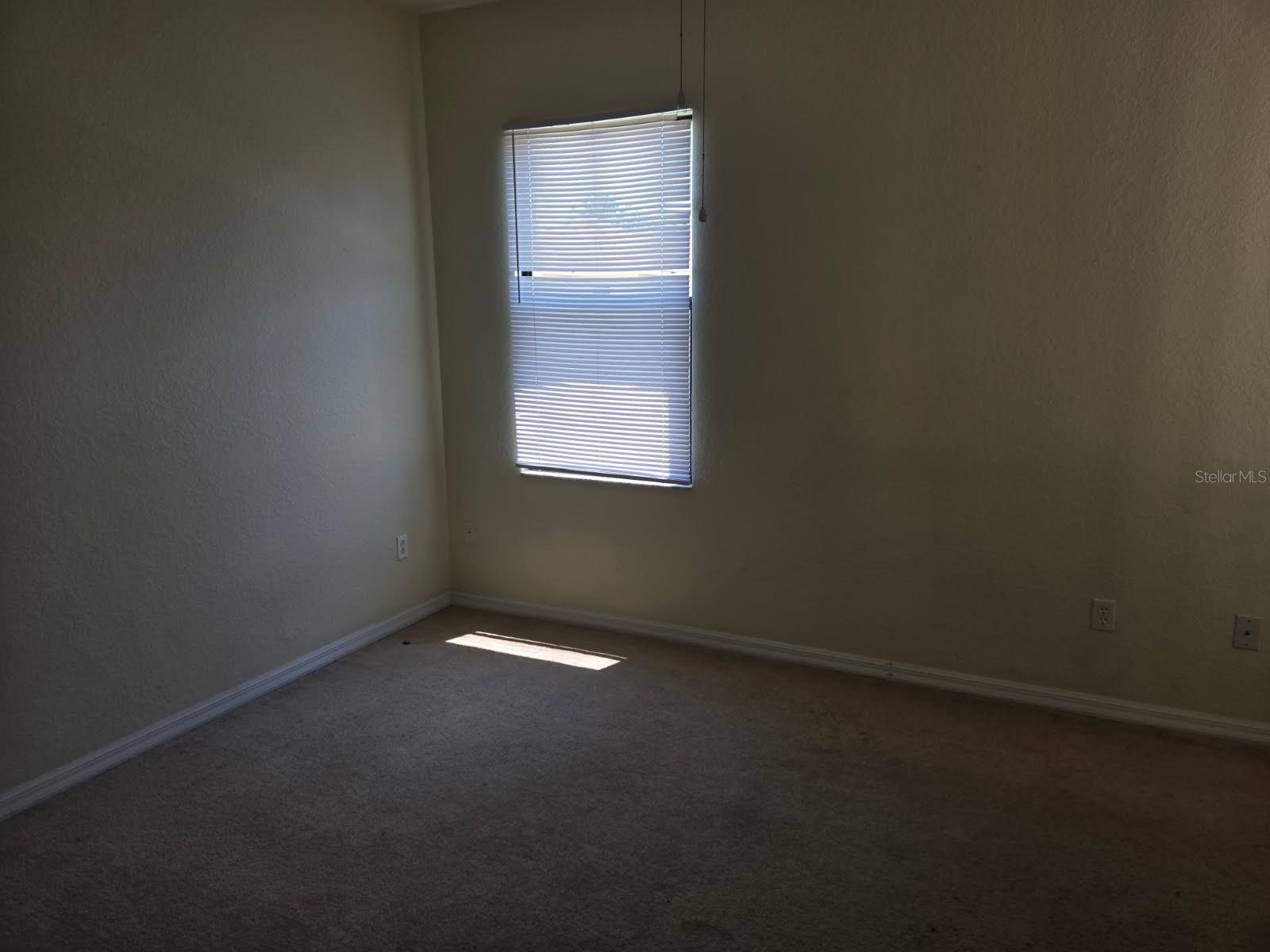 Image 12 of 22 For 1250 Clove Drive