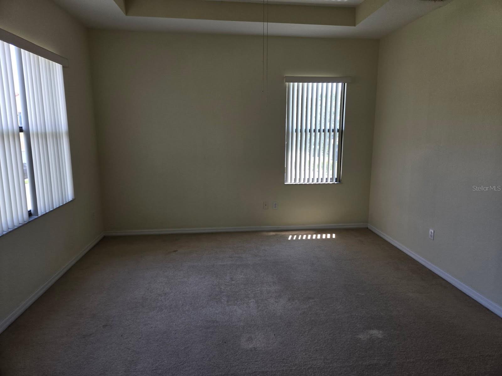 Image 13 of 22 For 1250 Clove Drive