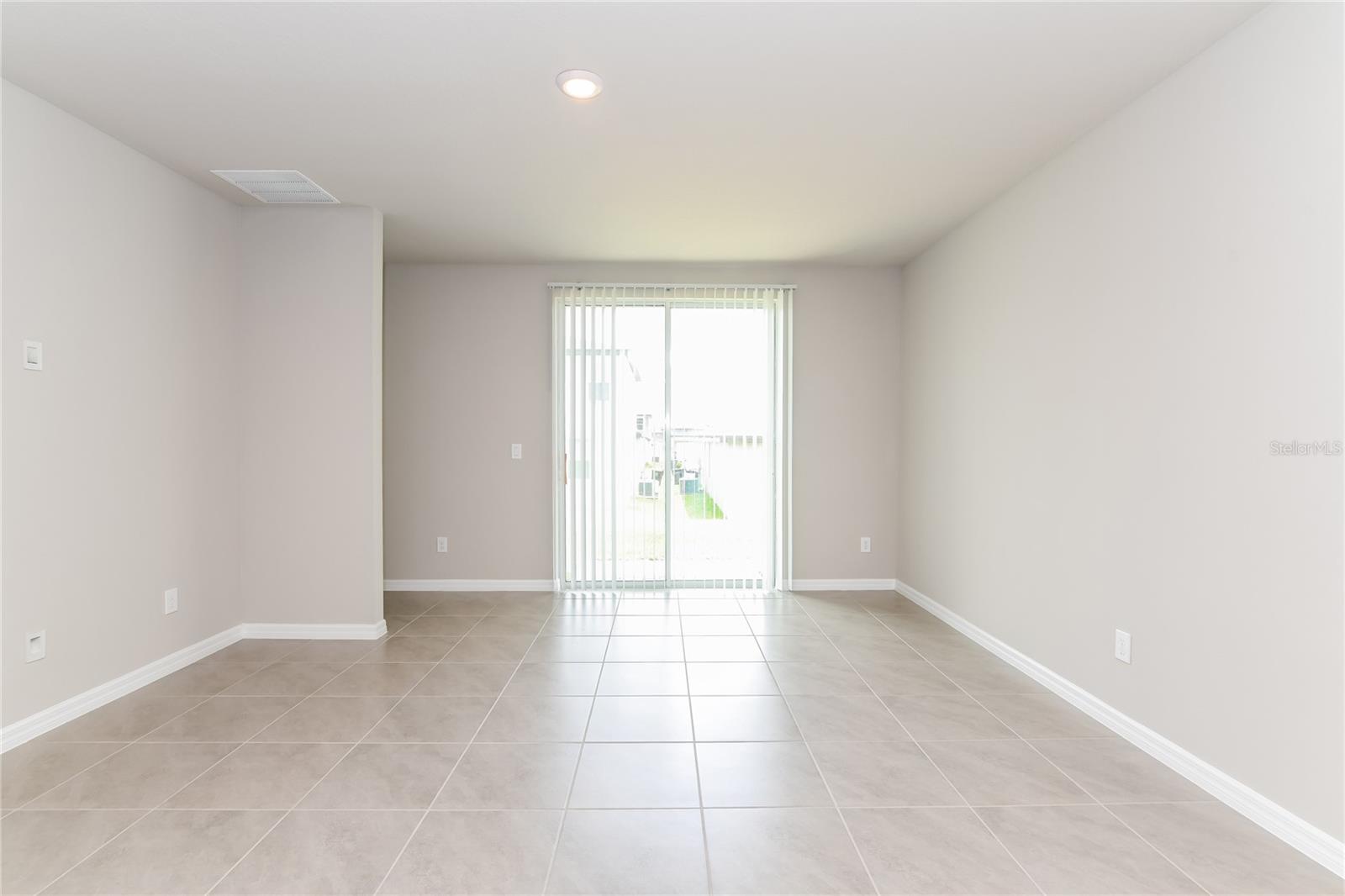 Image 4 of 16 For 3133 Bella Vista Drive