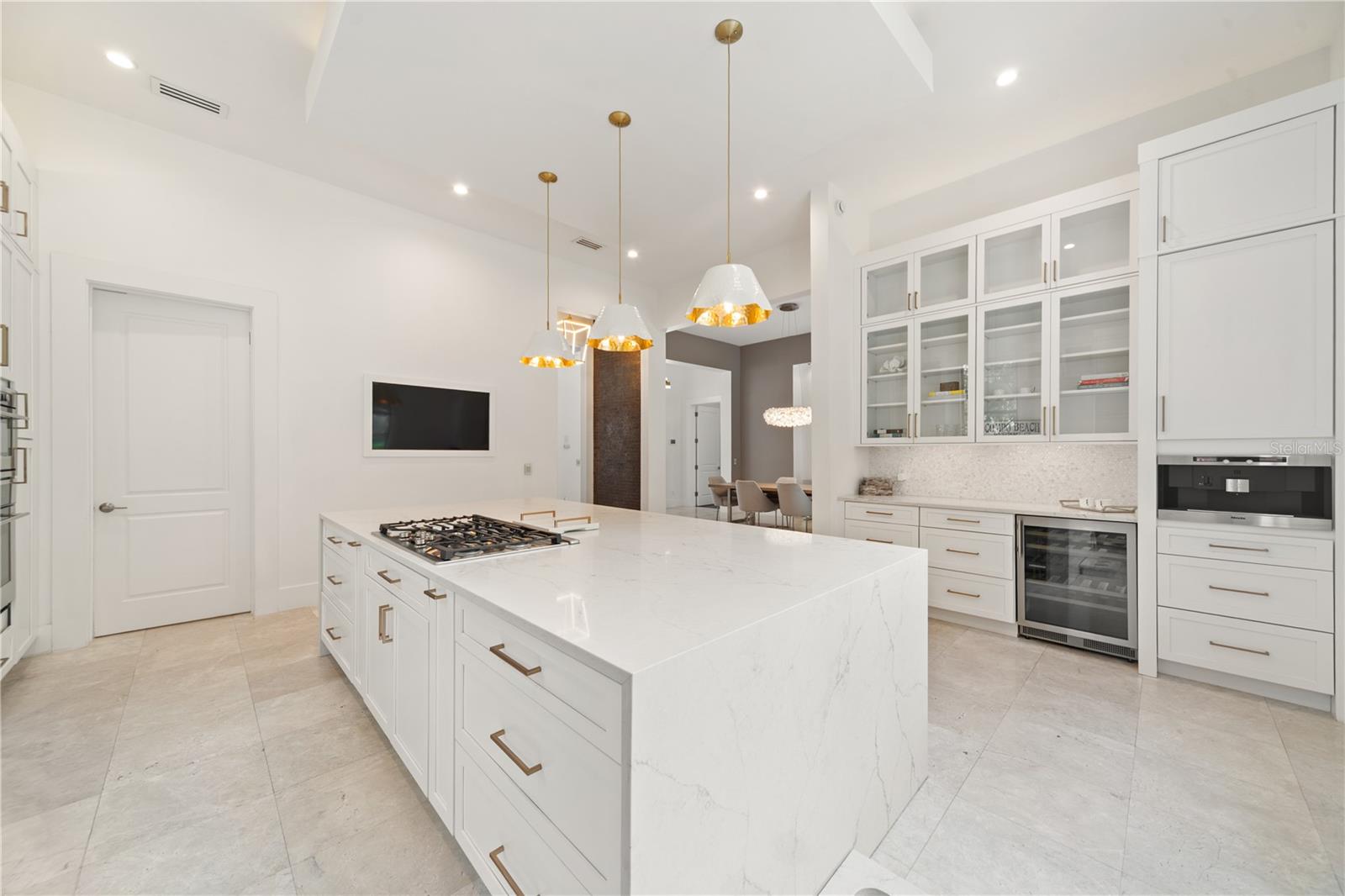 Image 12 of 21 For 9743 Covent Garden Drive