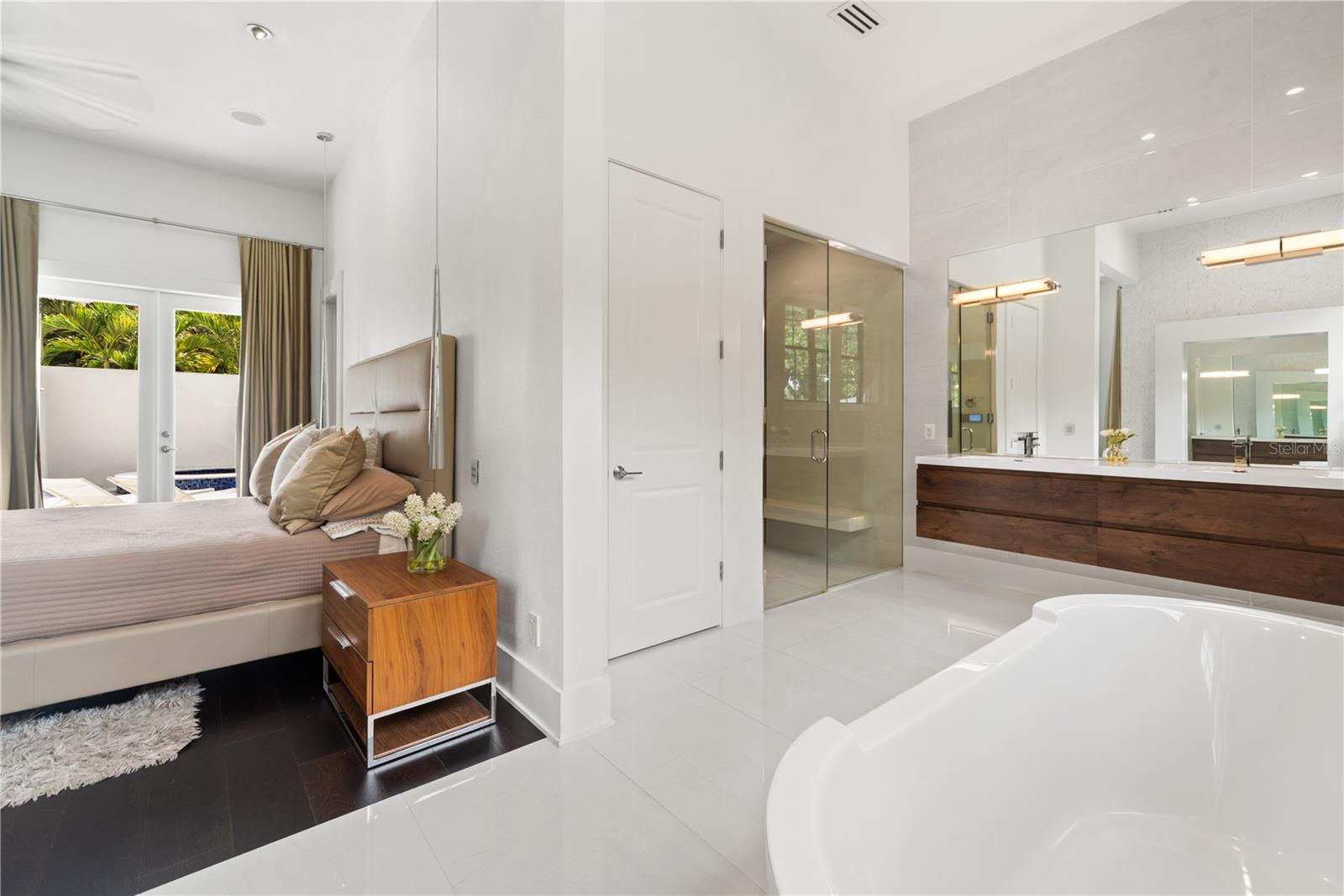 Image 20 of 21 For 9743 Covent Garden Drive