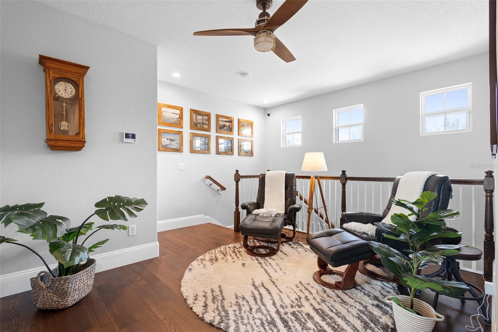 Image 21 of 44 For 10430 Belfry Circle