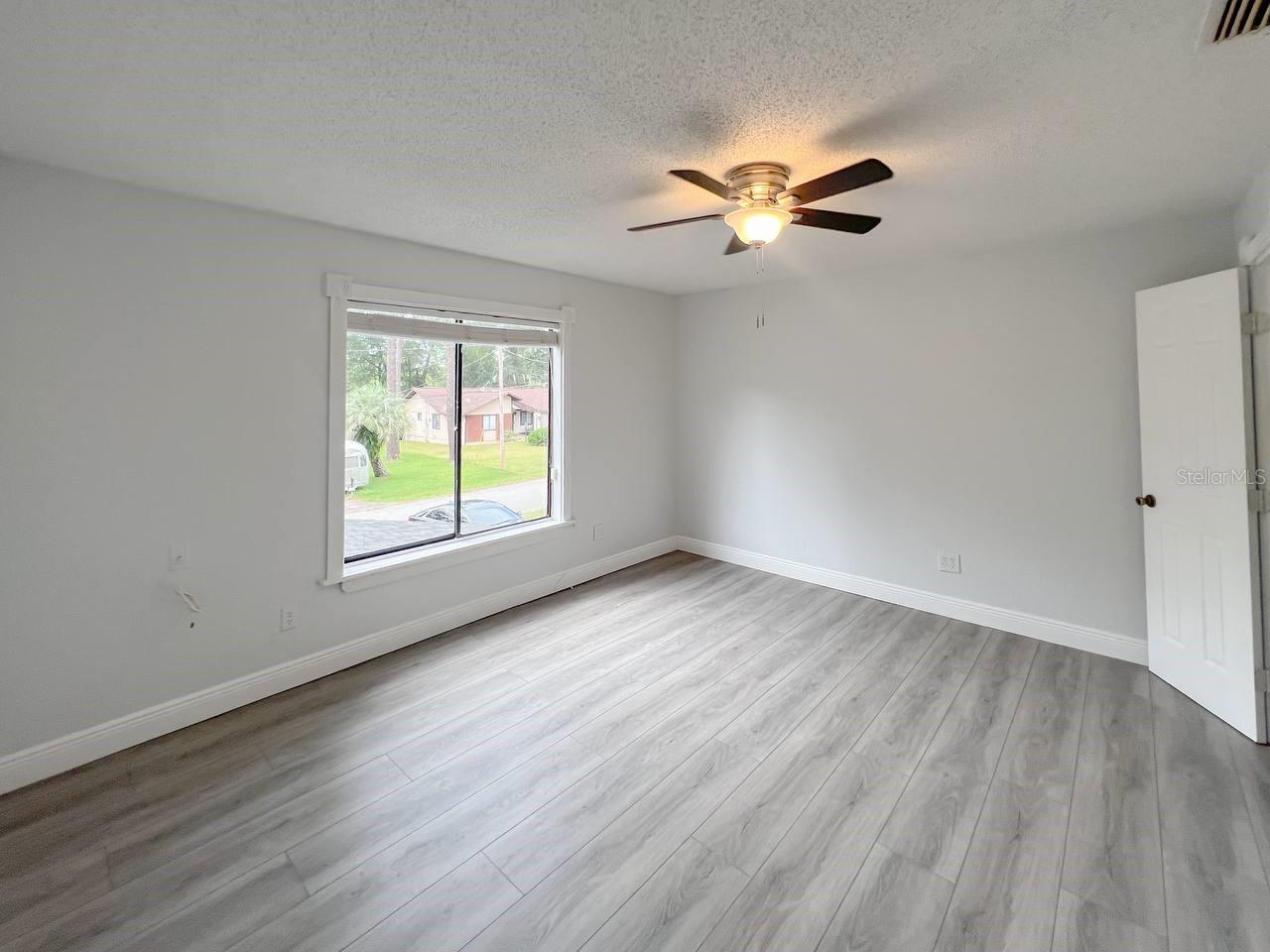 Image 8 of 10 For 1288 32nd Street
