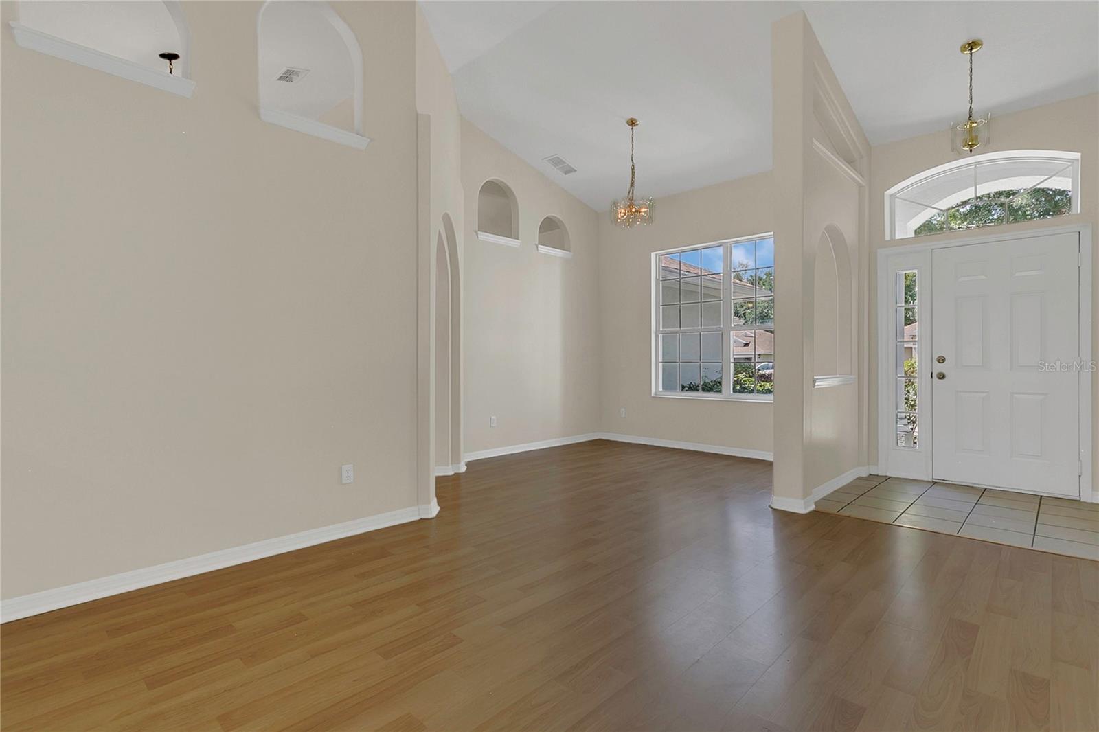 Image 3 of 27 For 3014 Linmont Lane