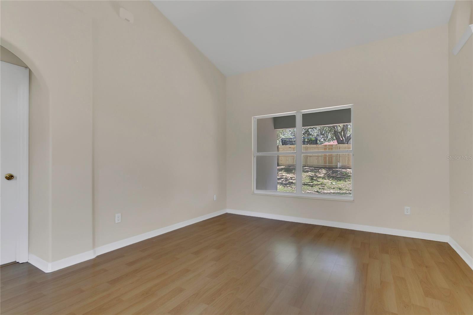 Image 4 of 27 For 3014 Linmont Lane