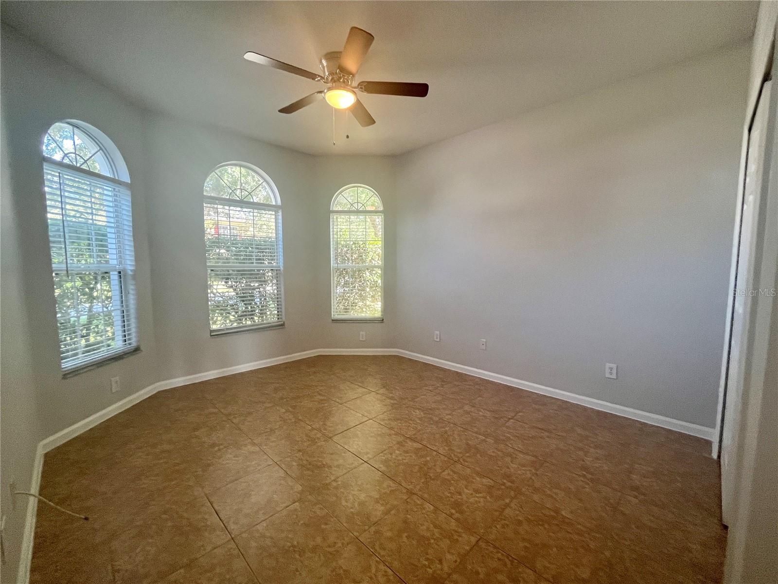 Image 2 of 28 For 414 Fern Lake Drive