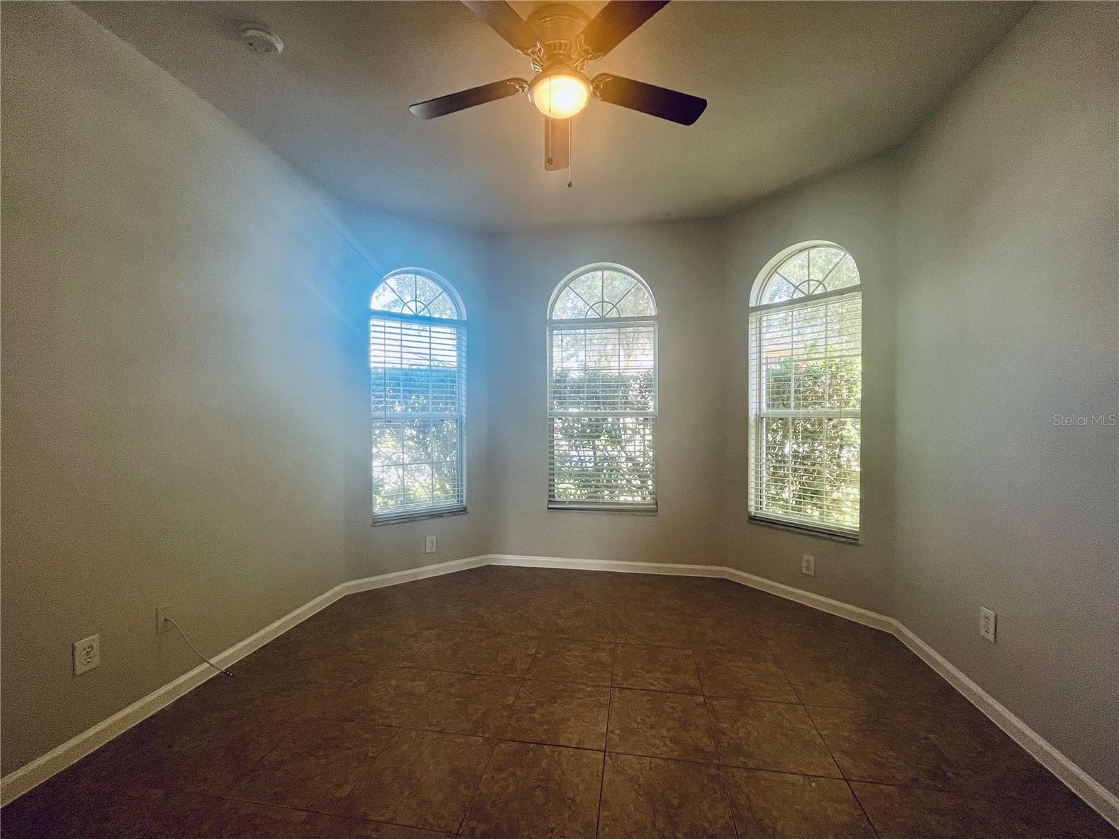 Image 3 of 28 For 414 Fern Lake Drive