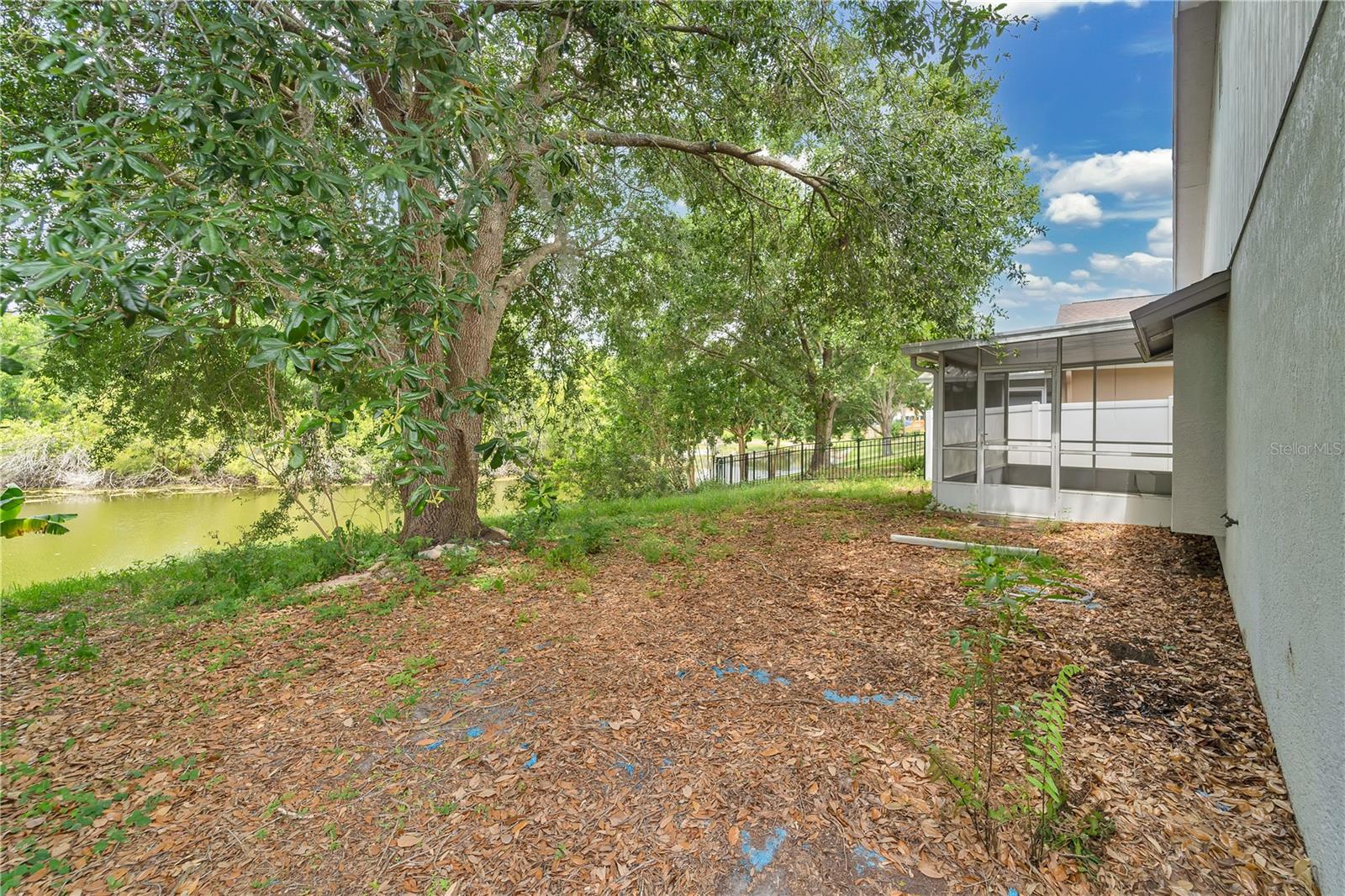 Image 22 of 41 For 22802 Roderick Drive