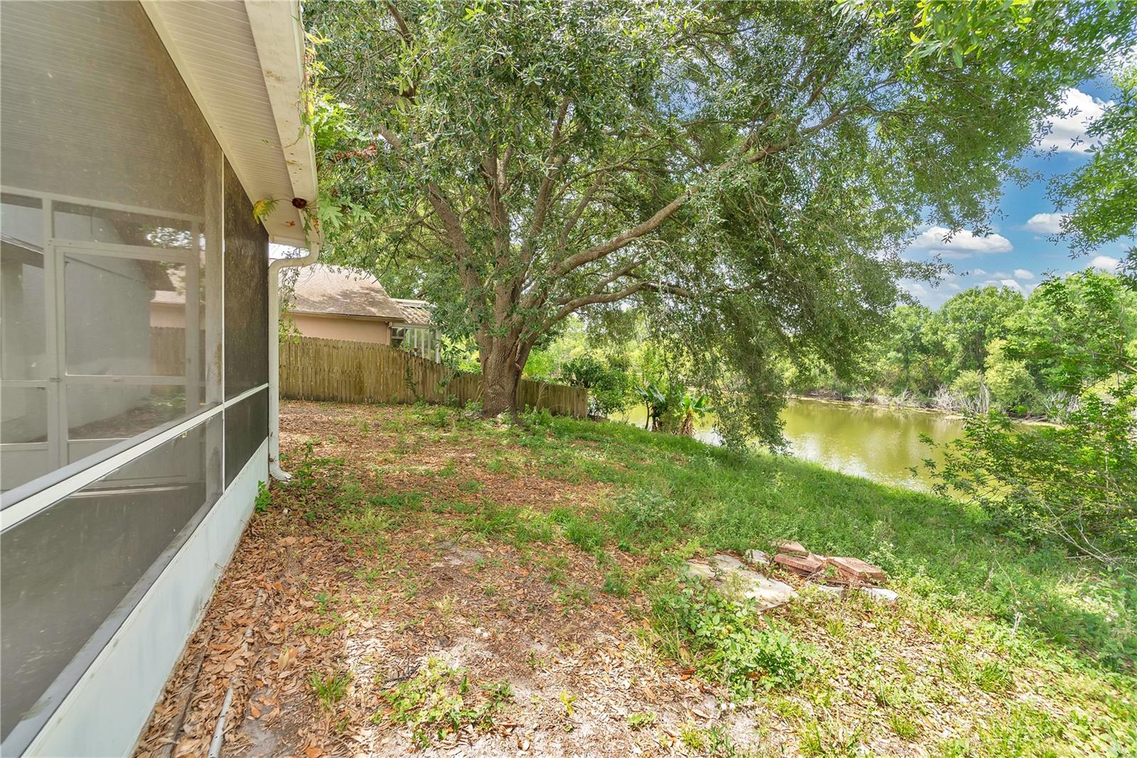 Image 25 of 41 For 22802 Roderick Drive