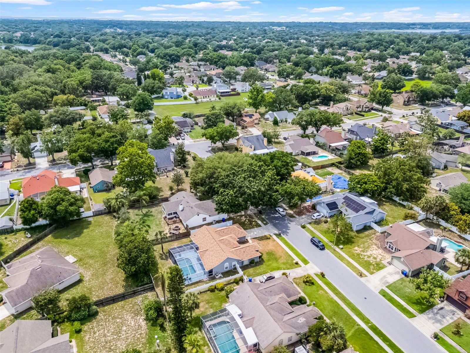 Image 51 of 62 For 2203 Essex Dr