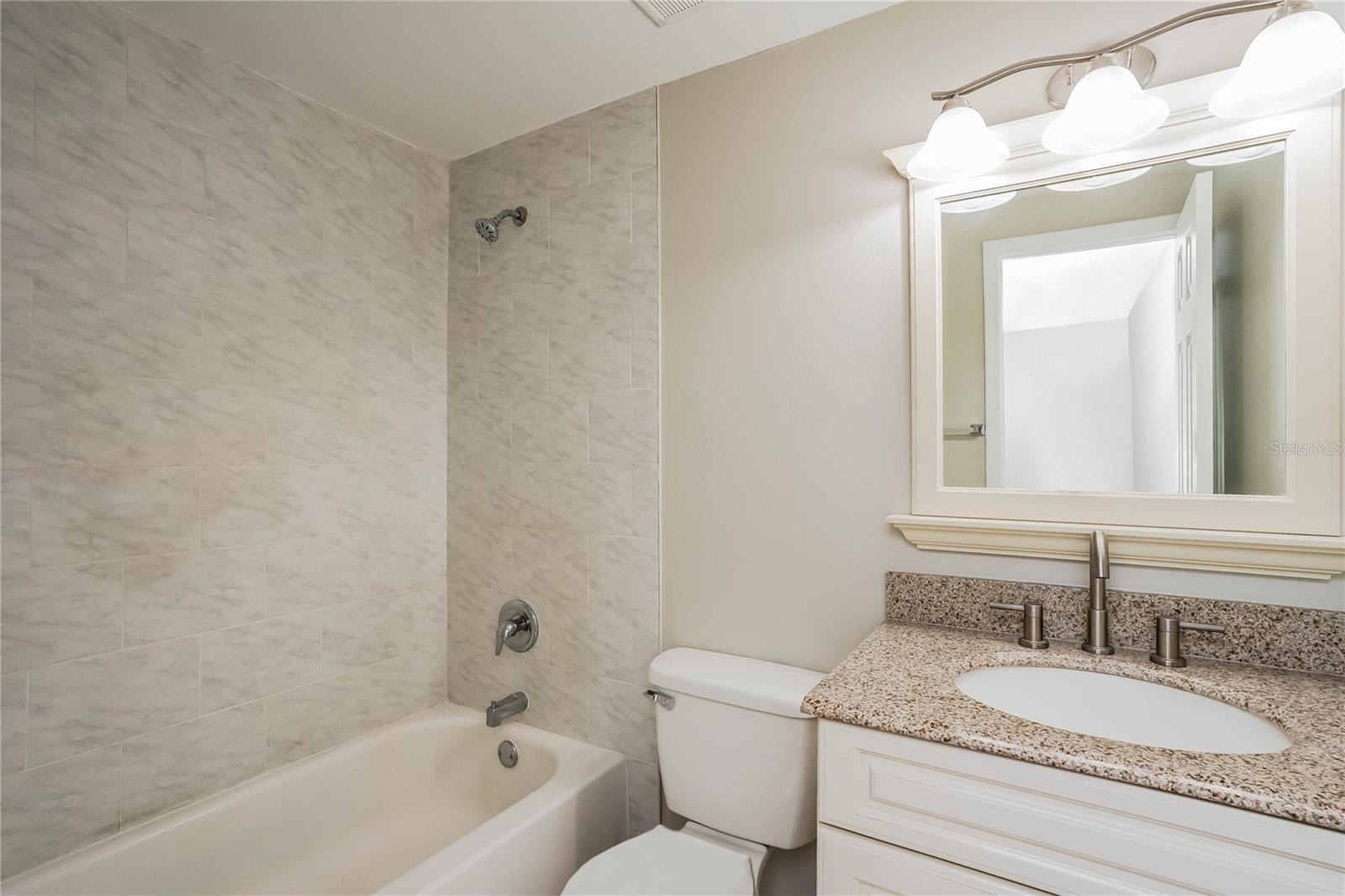 Image 11 of 16 For 16003 Woodpine Drive