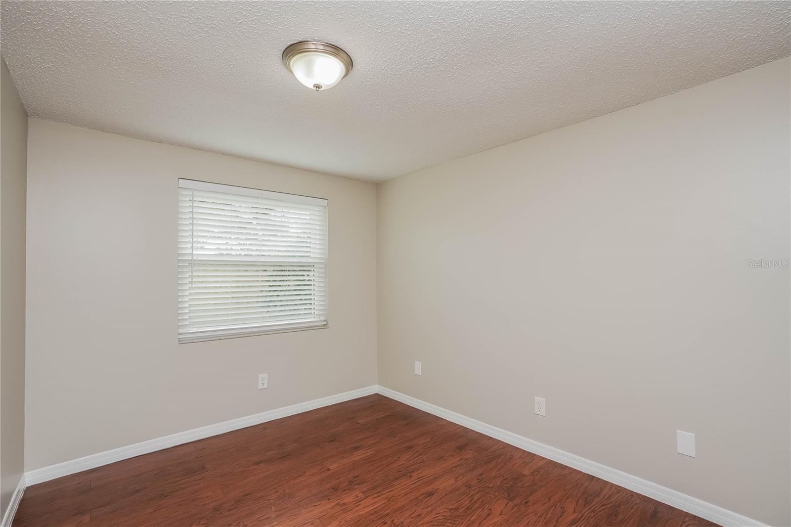 Image 12 of 16 For 16003 Woodpine Drive