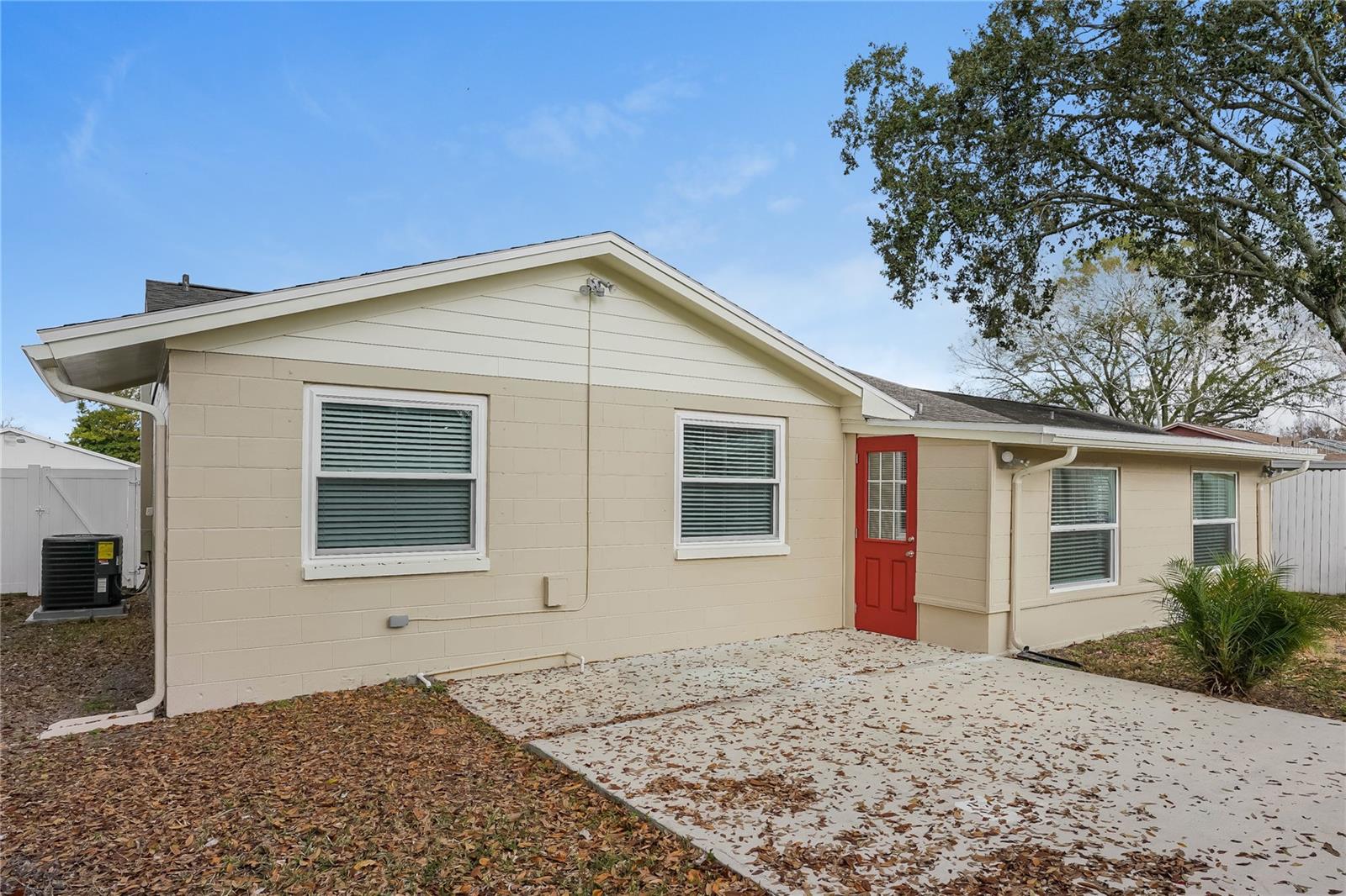 Image 16 of 16 For 16003 Woodpine Drive