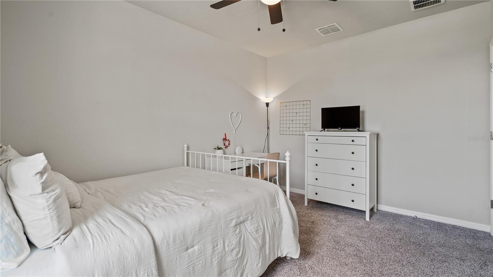 Image 10 of 70 For 5291 Meredrew Lane