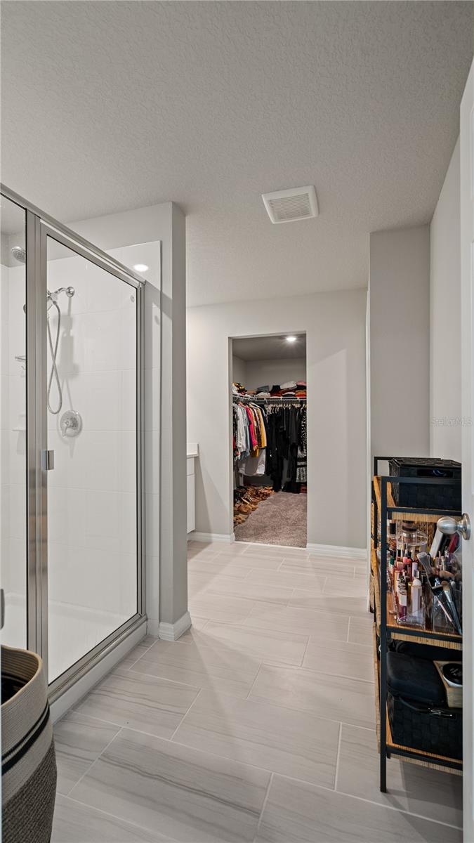 Image 34 of 70 For 5291 Meredrew Lane