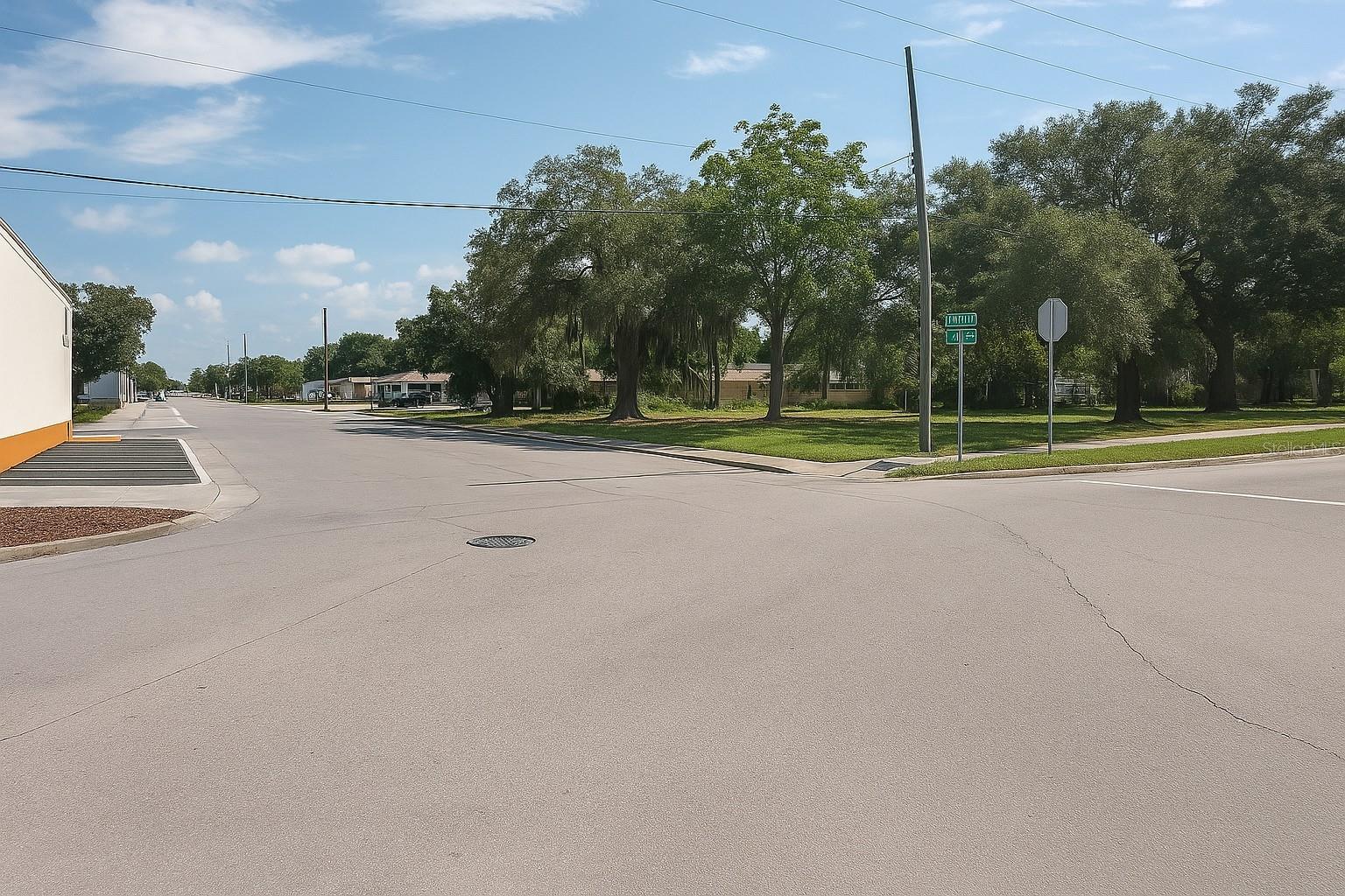 Image 3 of 6 For 203 Emerald Avenue