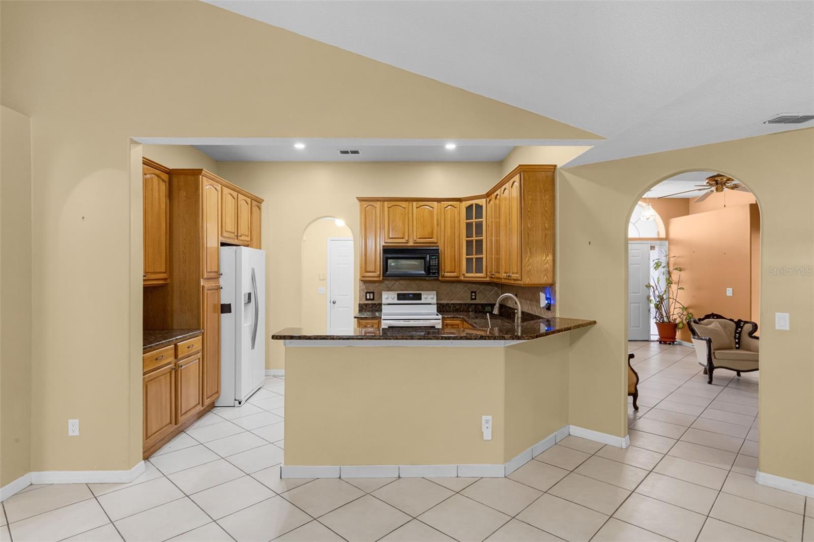 Listing photo id 20 for 2888 Middleton Circle