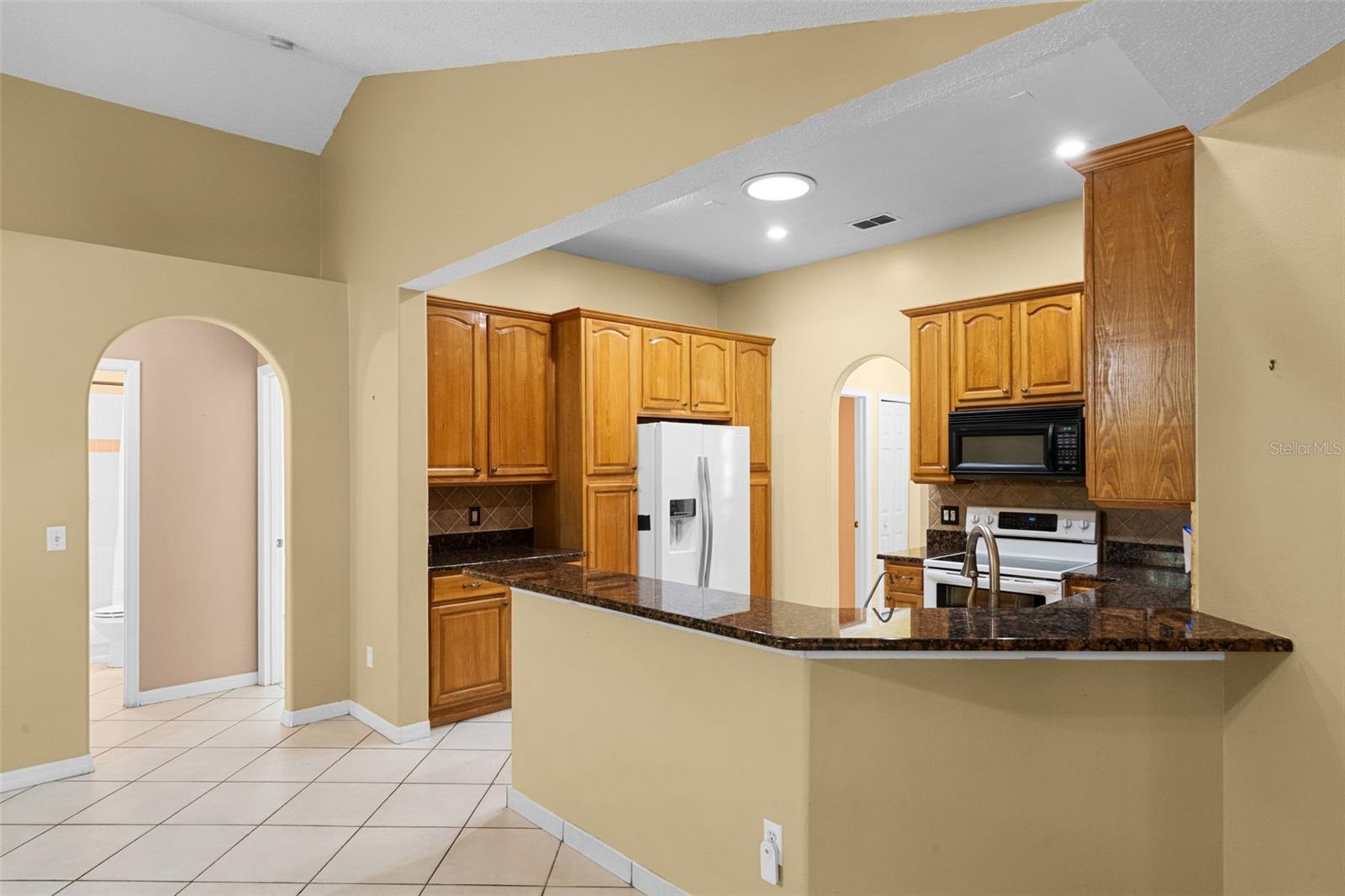 Listing photo id 21 for 2888 Middleton Circle