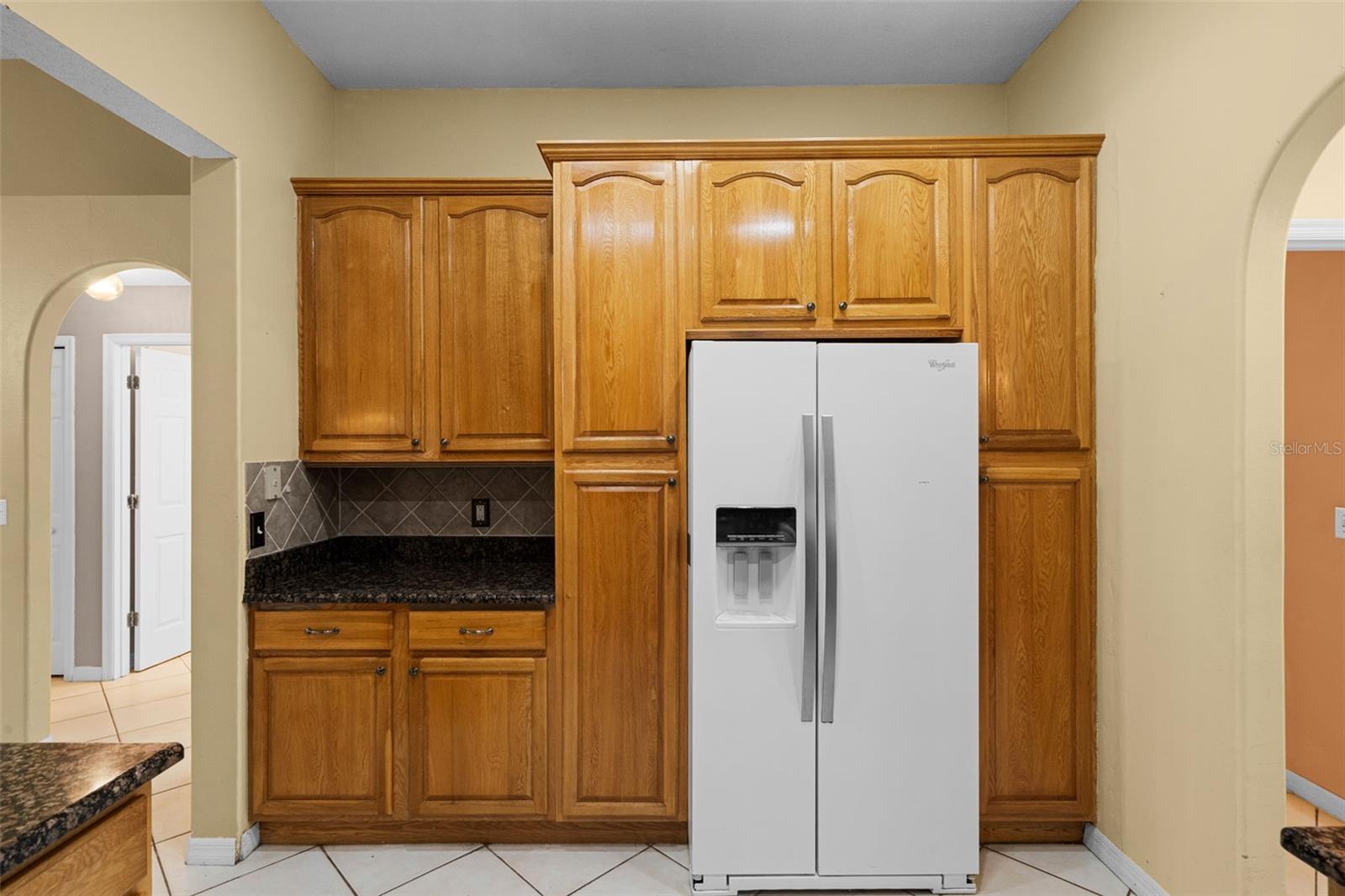 Listing photo id 24 for 2888 Middleton Circle