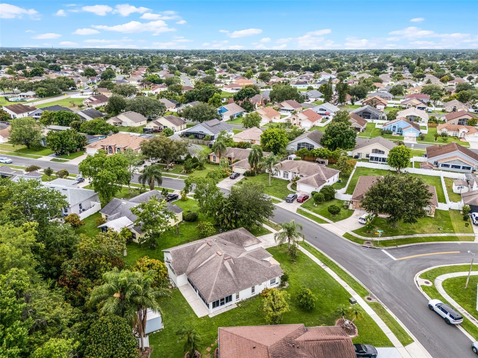Listing photo id 62 for 2888 Middleton Circle