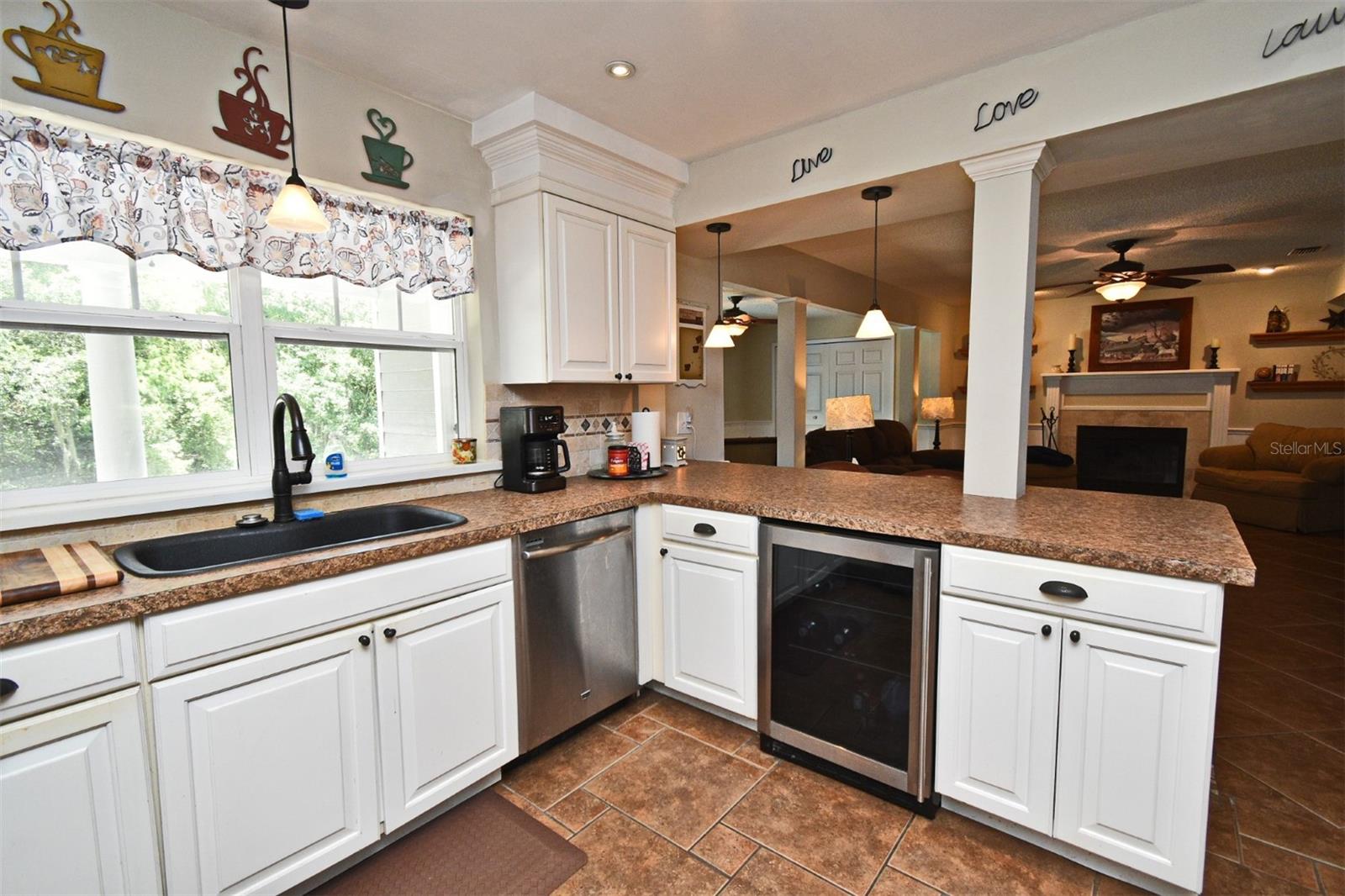 Image 16 of 66 For 1462 Mt Laurel Drive