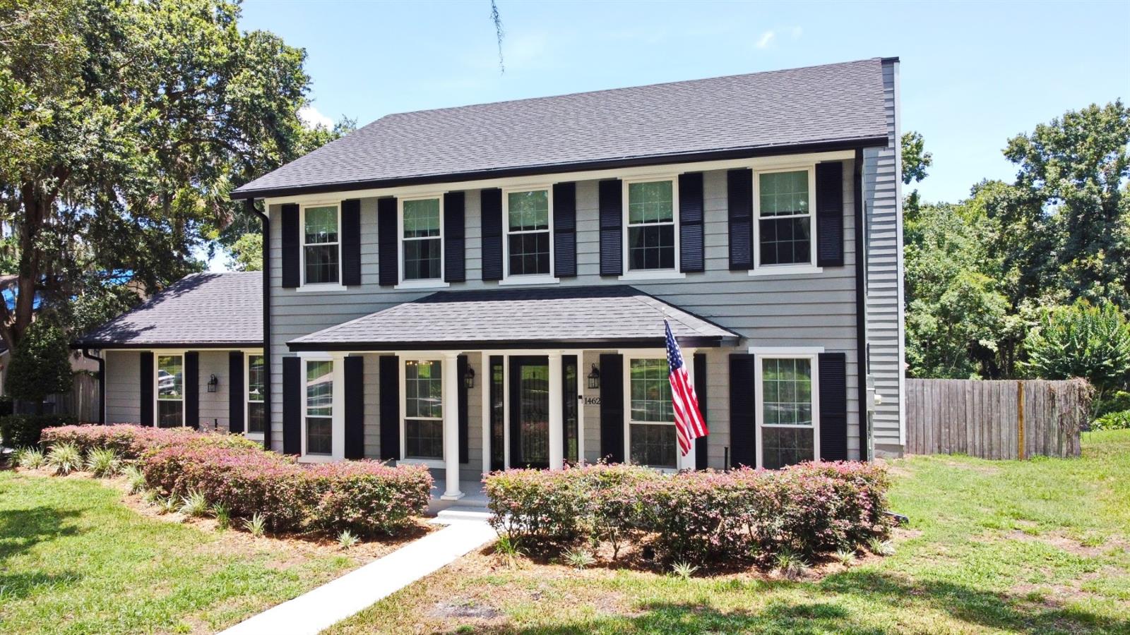 Image 4 of 66 For 1462 Mt Laurel Drive