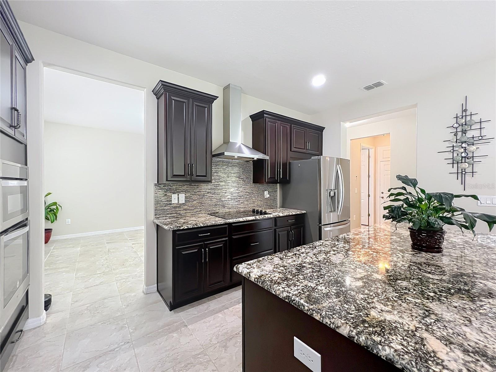 Image 25 of 90 For 8054 Bushmaster Avenue
