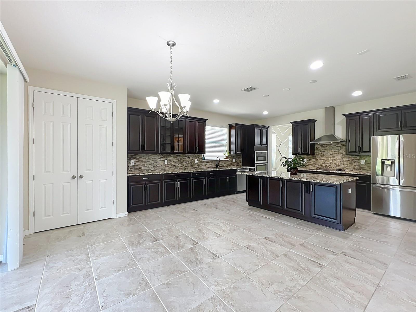 Image 29 of 90 For 8054 Bushmaster Avenue
