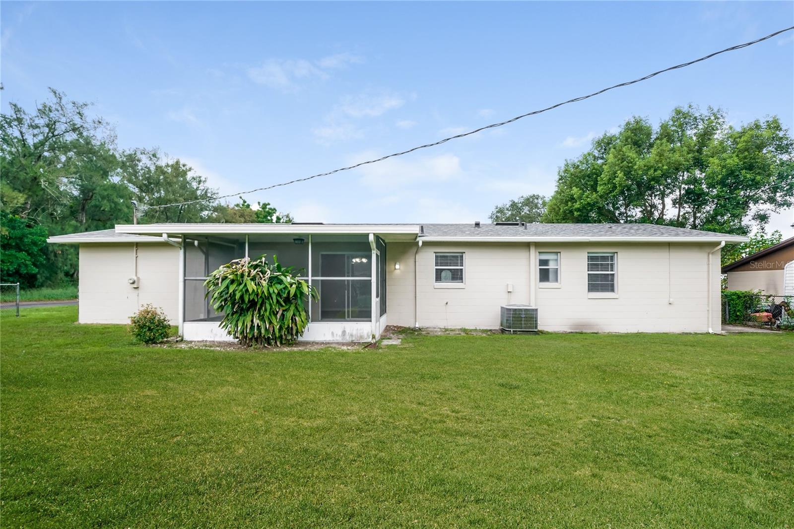 Image 16 of 16 For 603 Crockett Drive