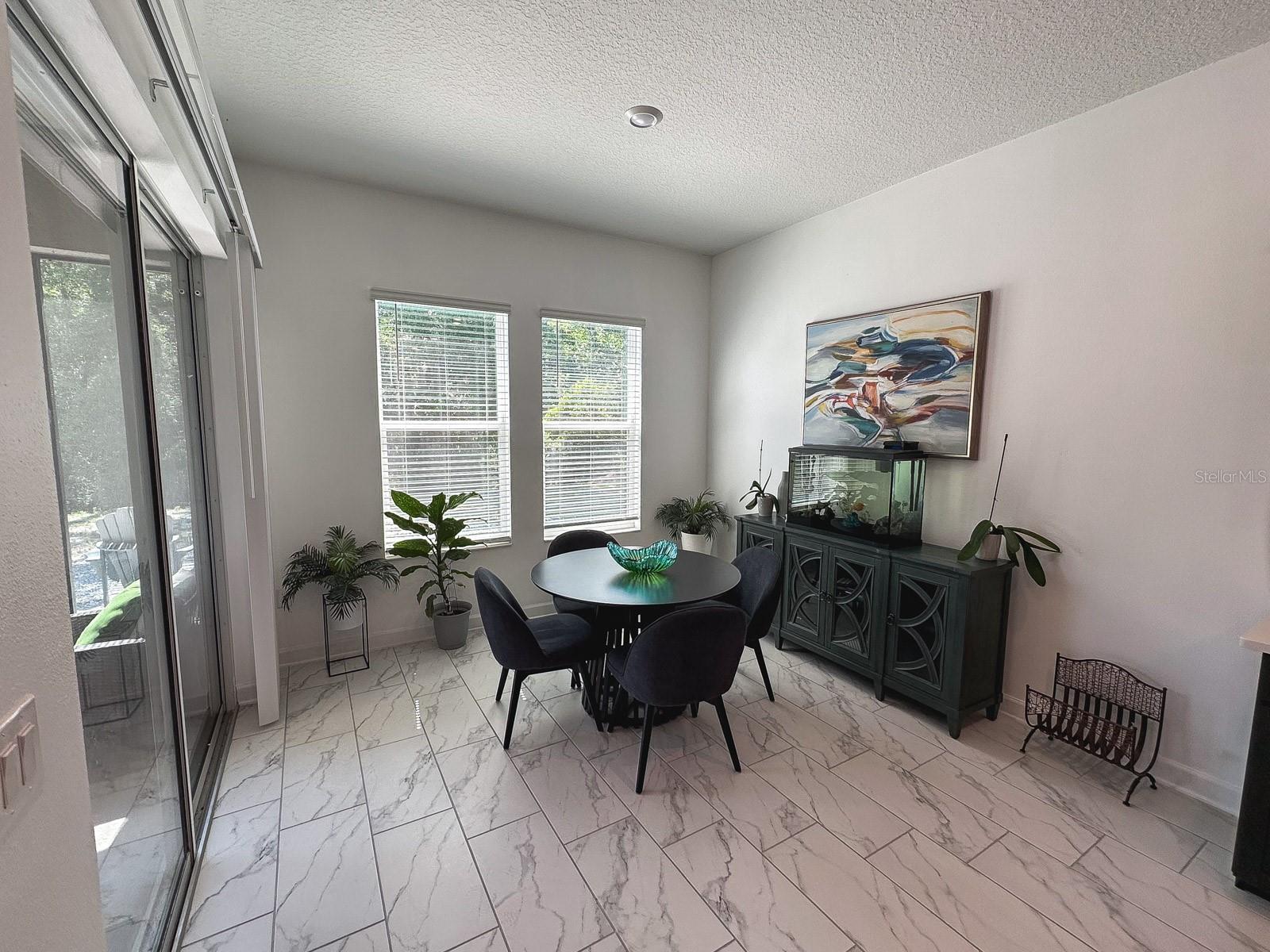 Image 19 of 38 For 5161 Kingwell Circle