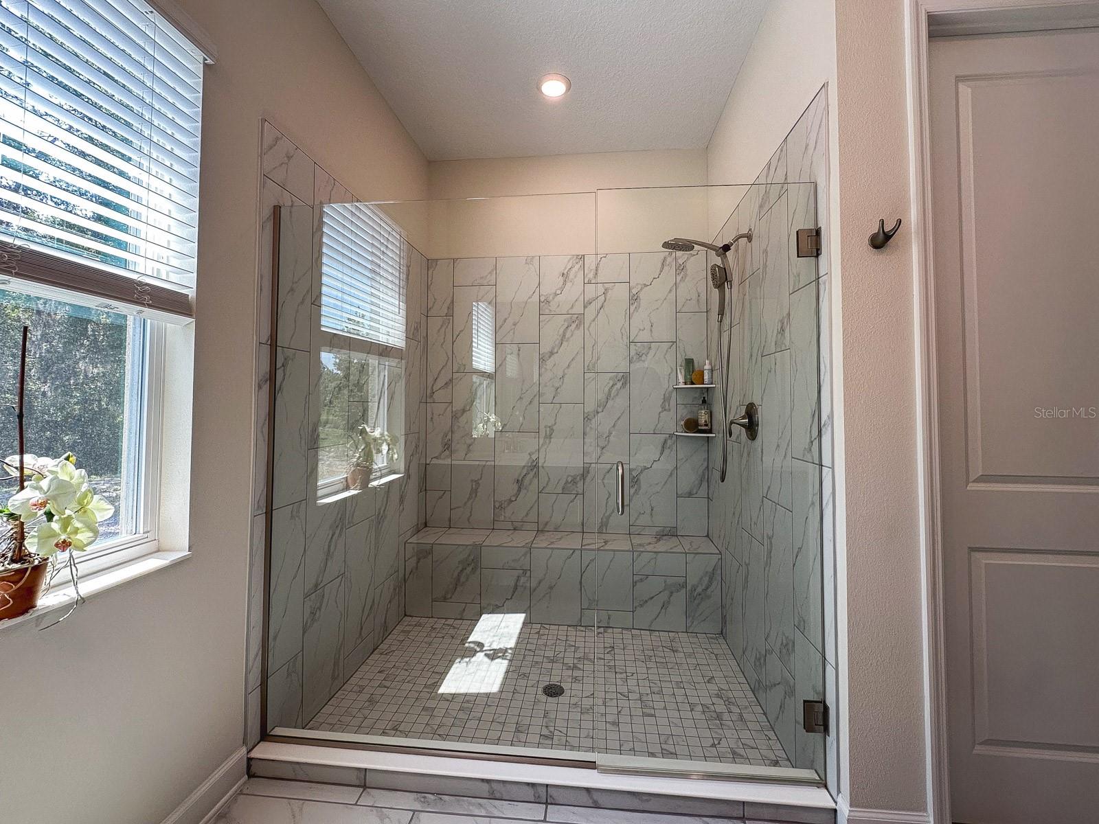 Image 31 of 38 For 5161 Kingwell Circle
