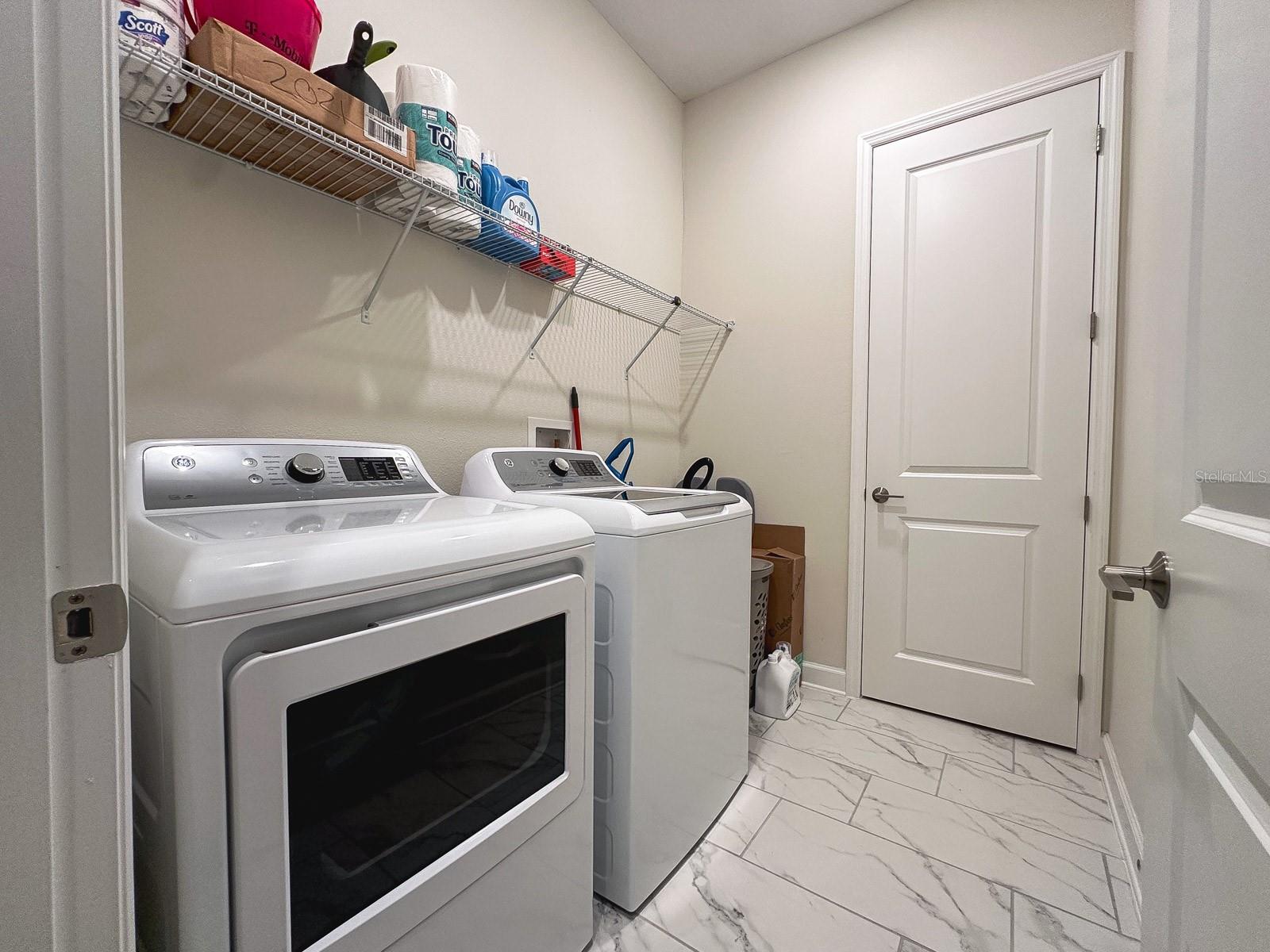 Image 32 of 38 For 5161 Kingwell Circle