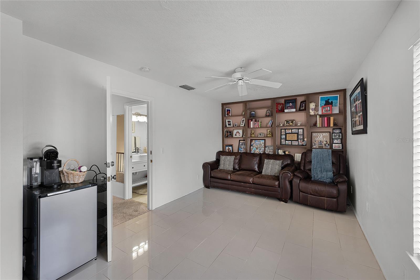Image 11 of 26 For 658 Lake Villas Drive