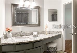 Image 13 of 17 For 5417 Lake Margaret Drive F
