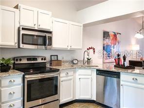 Image 6 of 17 For 5417 Lake Margaret Drive F