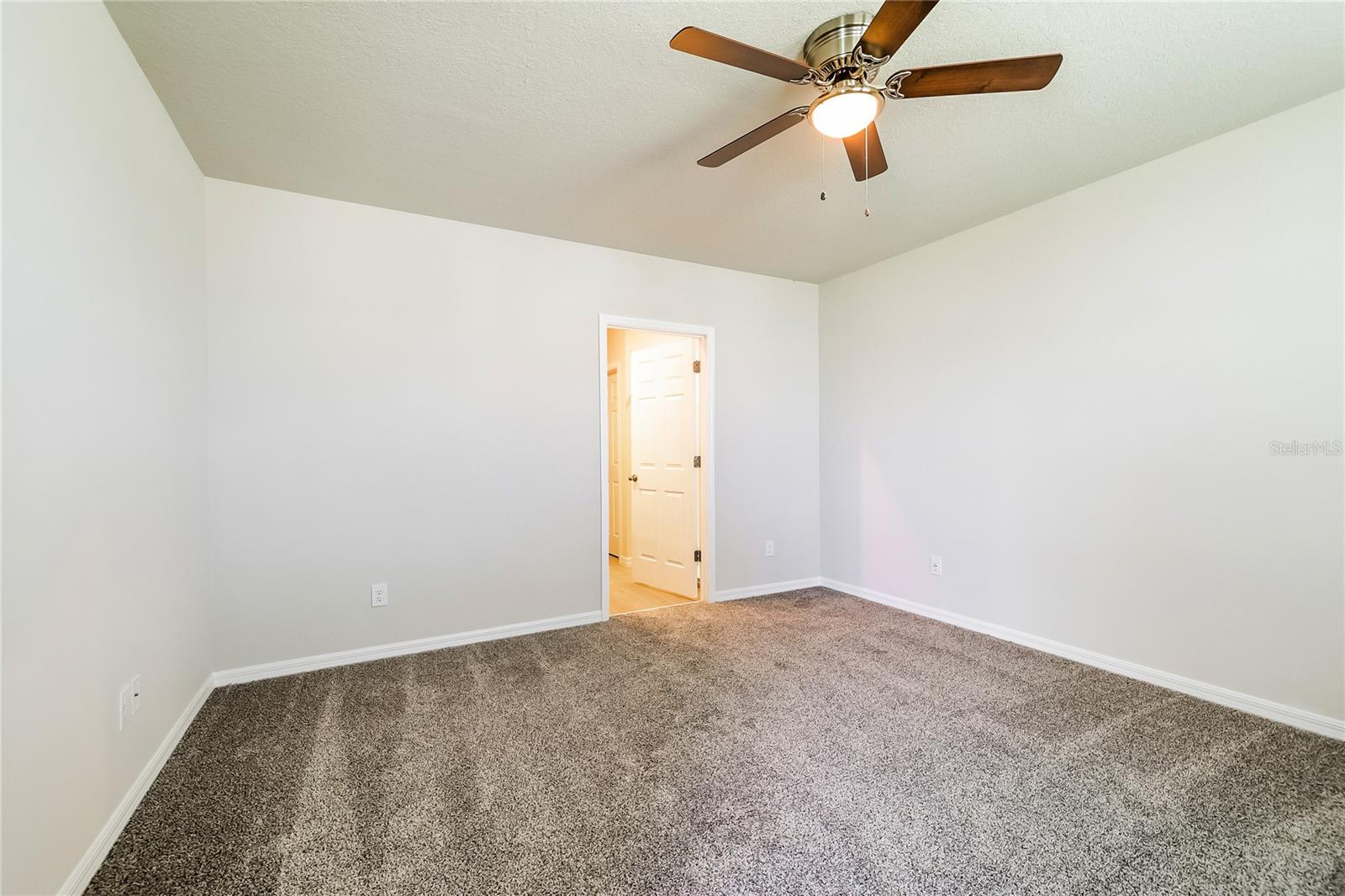 Image 8 of 17 For 3139 Bella Vista Drive