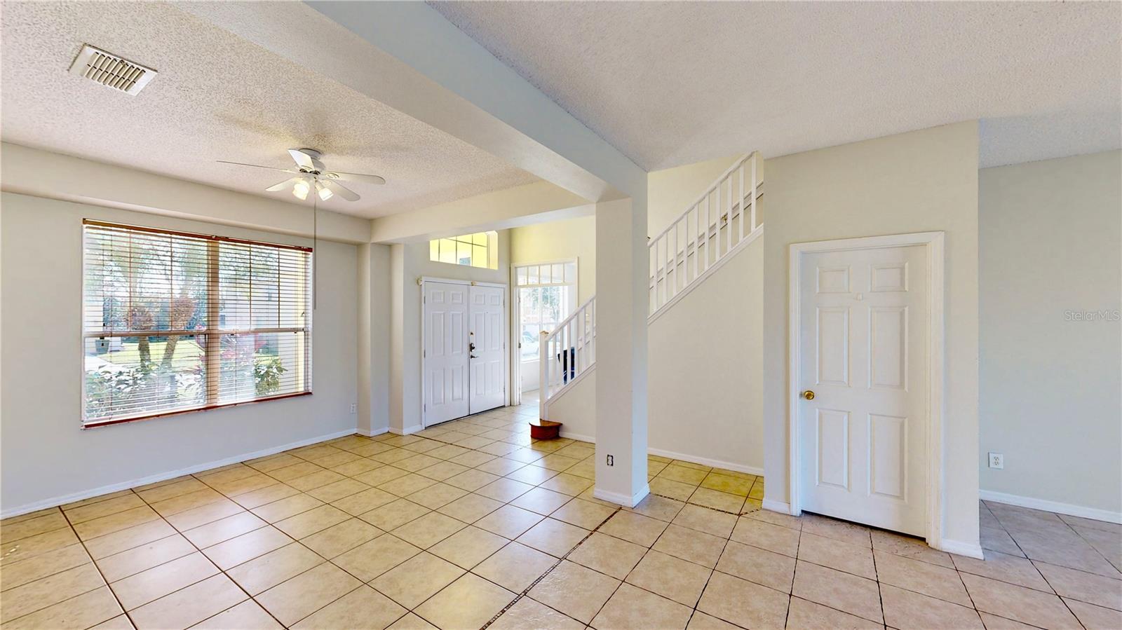 Image 5 of 55 For 8520 La Isla Drive