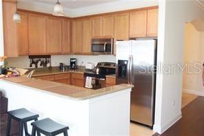 Image 4 of 21 For 7842 Holiday Isle Drive 102