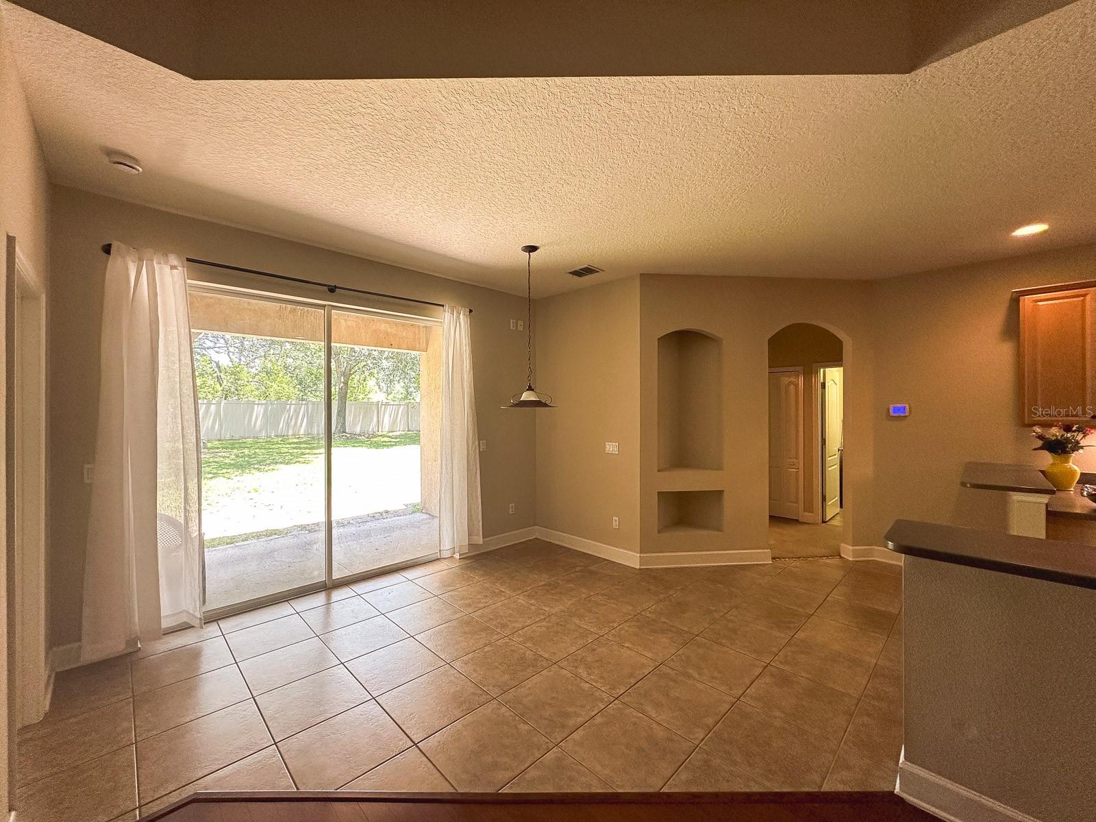 Image 12 of 43 For 2585 Woodside Ridge Drive
