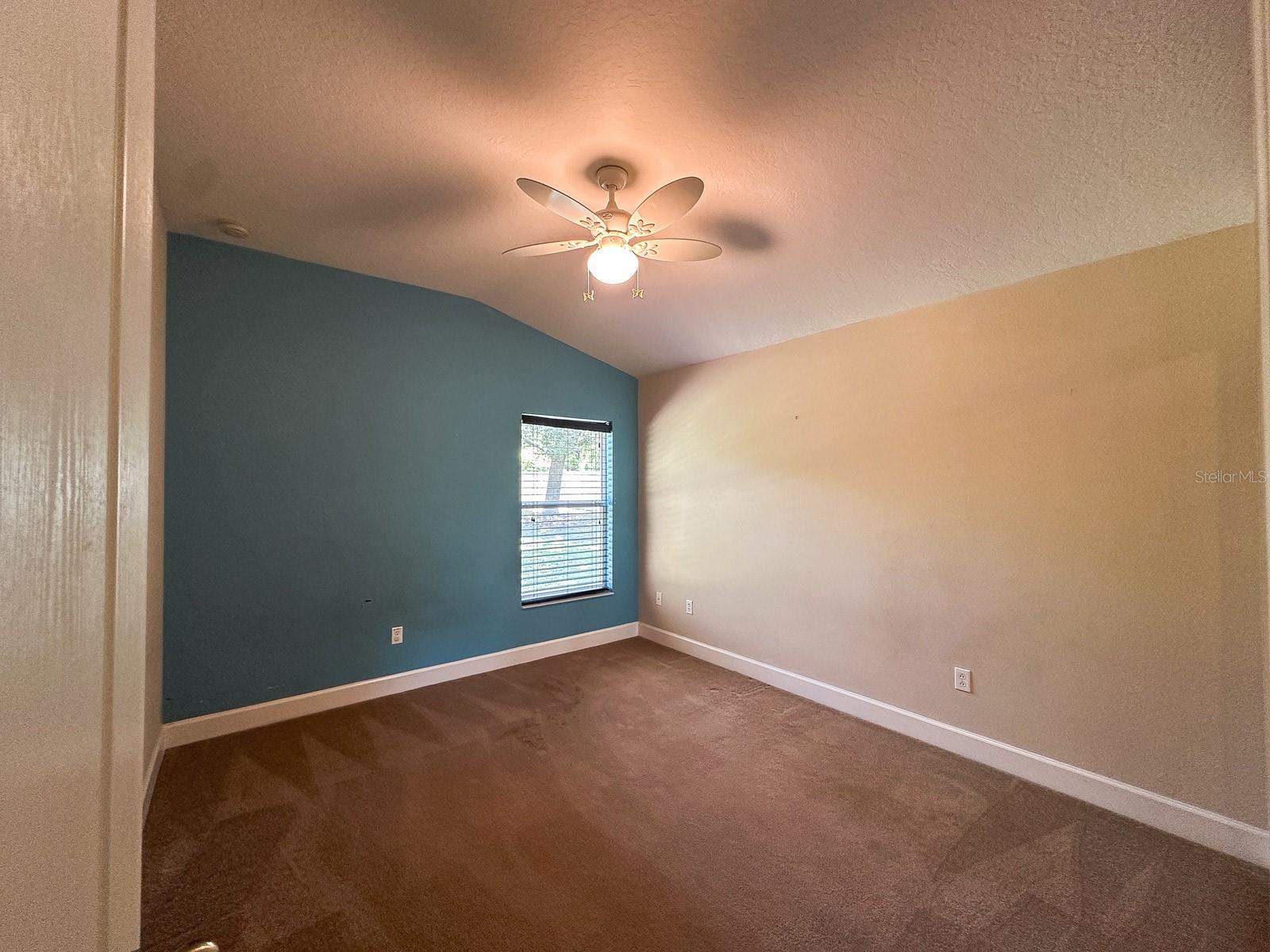 Image 19 of 43 For 2585 Woodside Ridge Drive