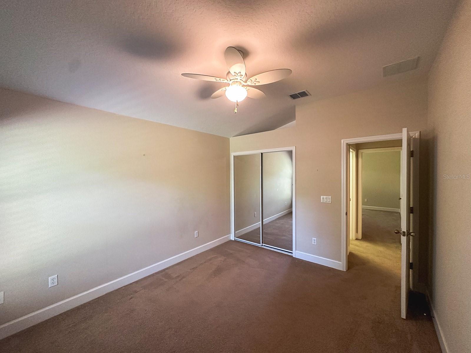Image 21 of 43 For 2585 Woodside Ridge Drive