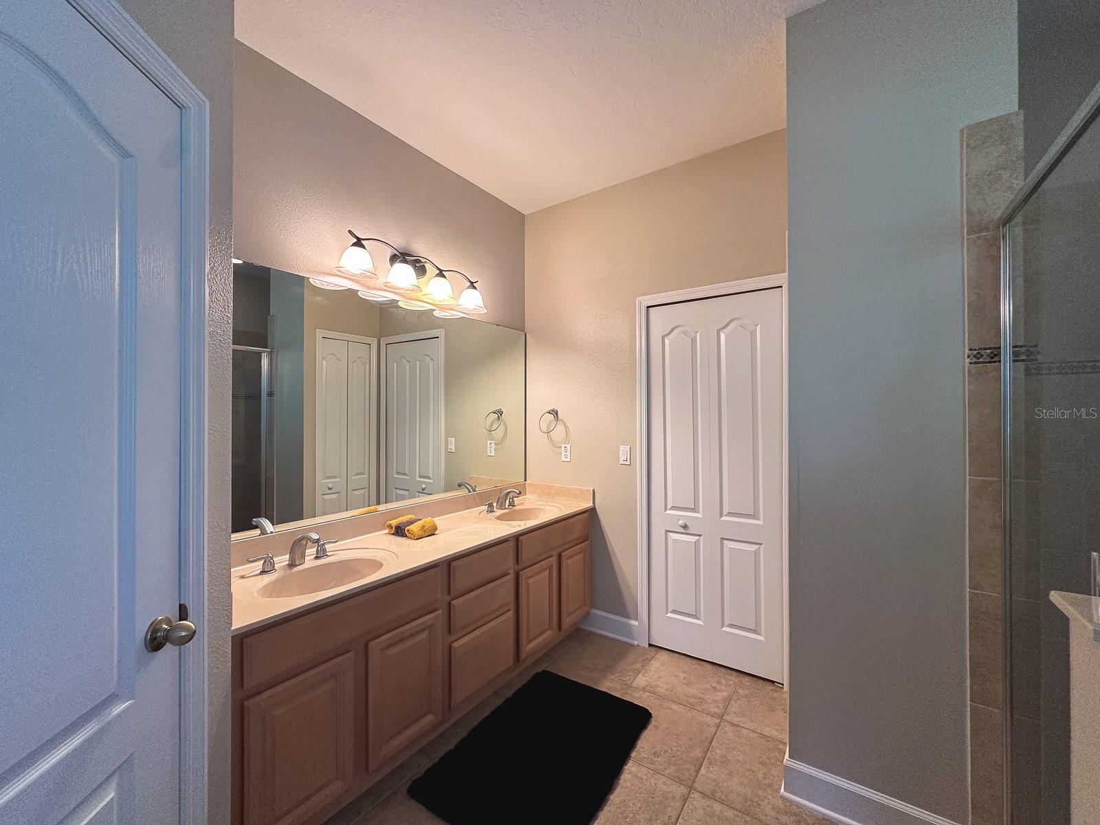 Image 28 of 43 For 2585 Woodside Ridge Drive