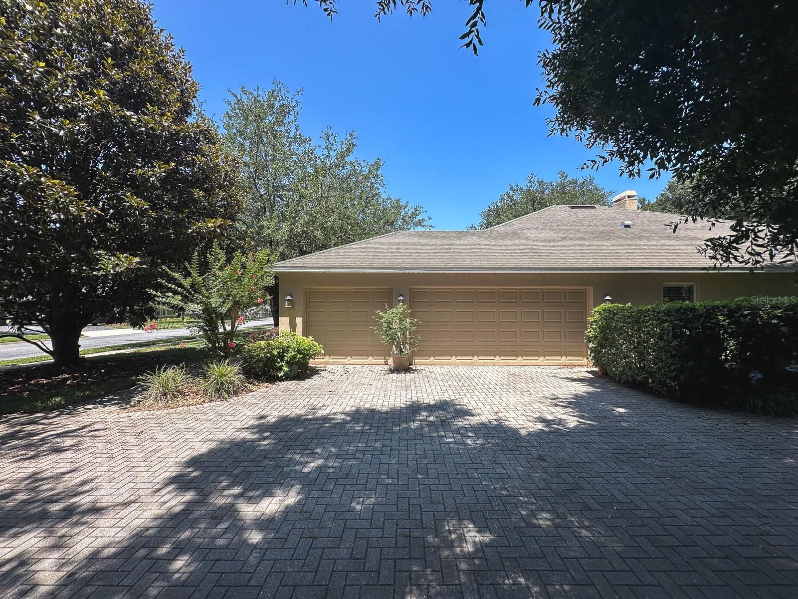 Image 35 of 43 For 2585 Woodside Ridge Drive